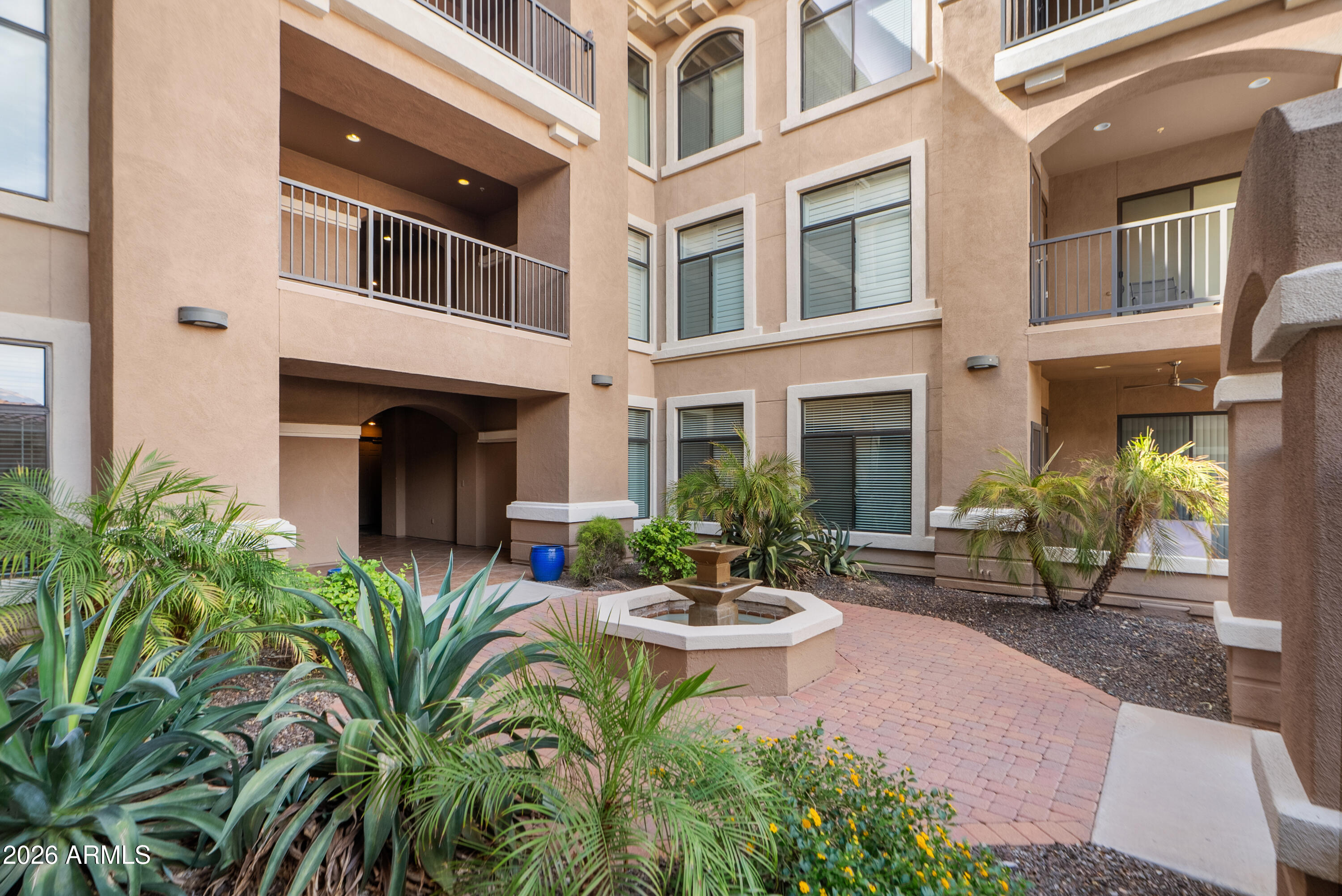 11640 N TATUM Boulevard 1040