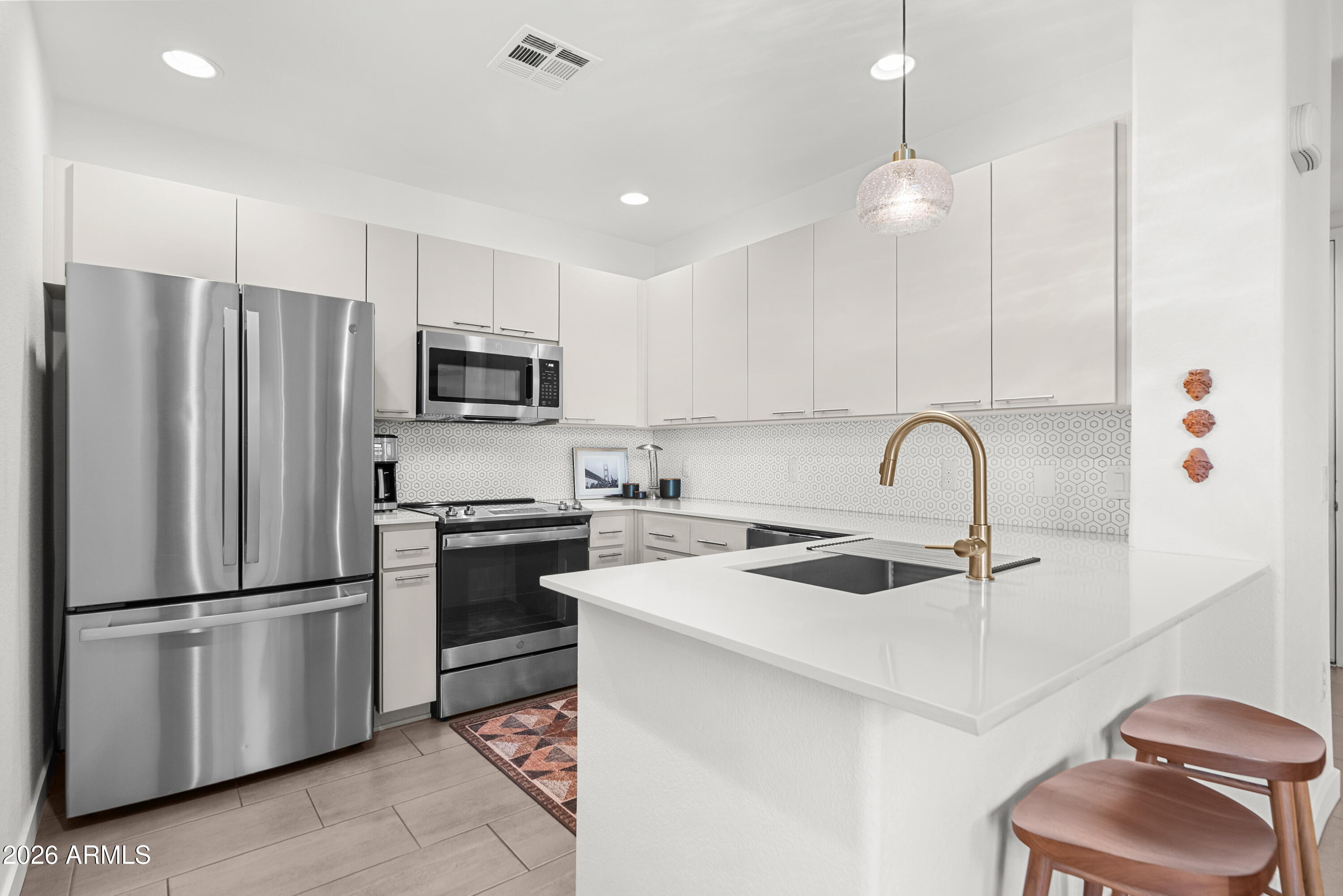 11640 N TATUM Boulevard 1040