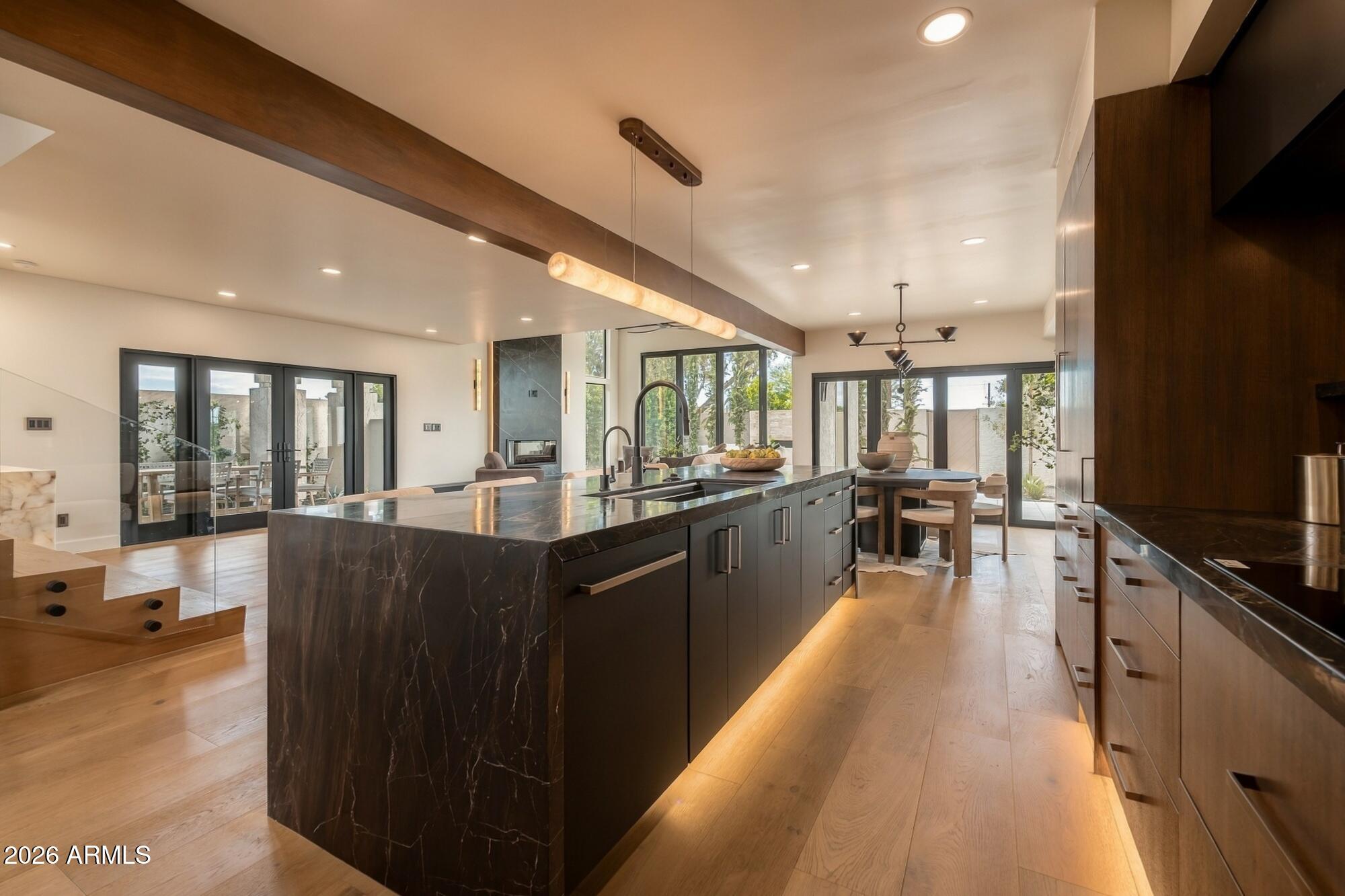 4432 E CAMELBACK Road 120