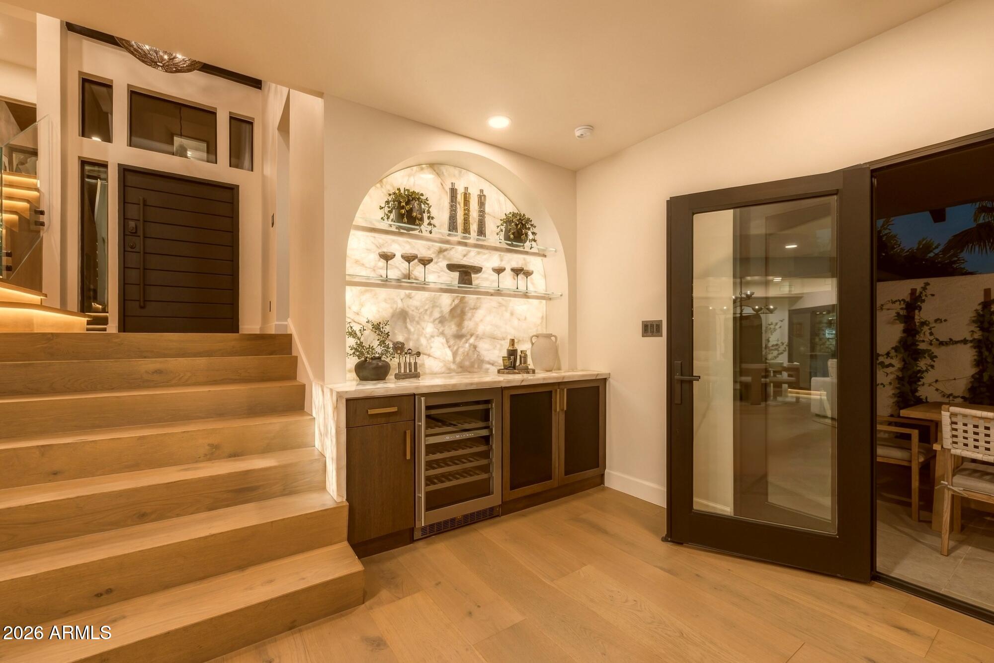 4432 E CAMELBACK Road 120