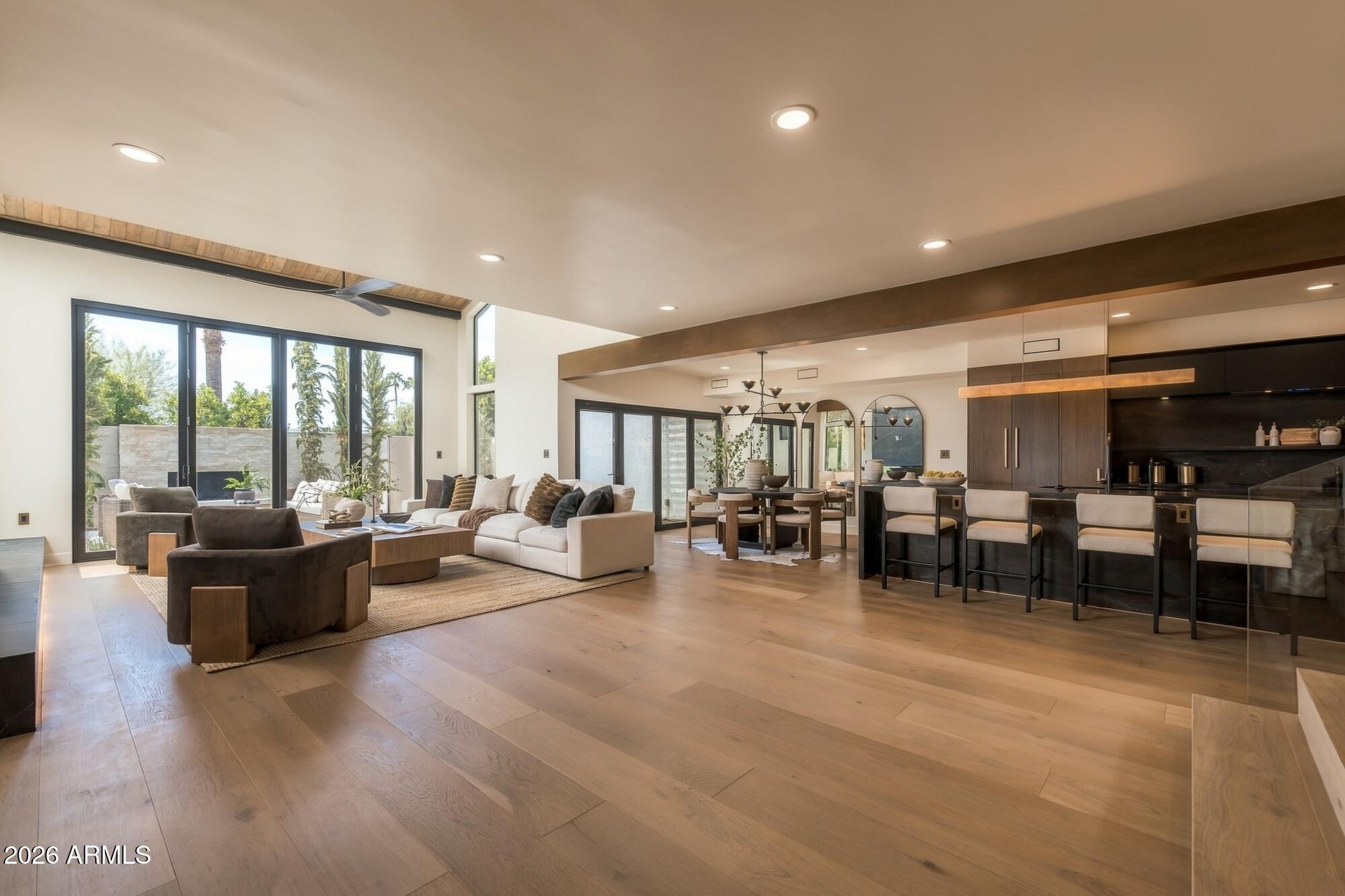 4432 E CAMELBACK Road 120