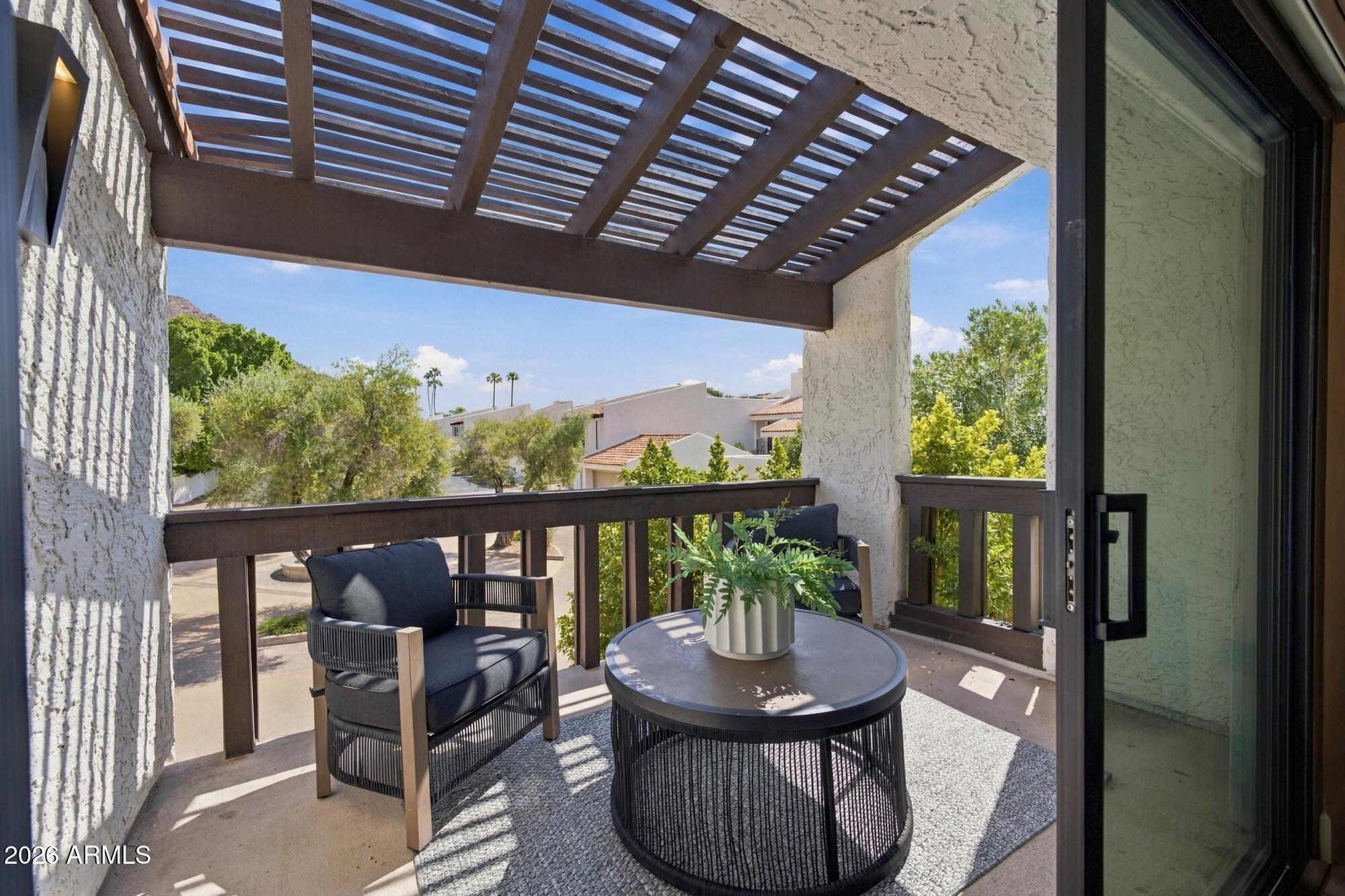 4432 E CAMELBACK Road 120