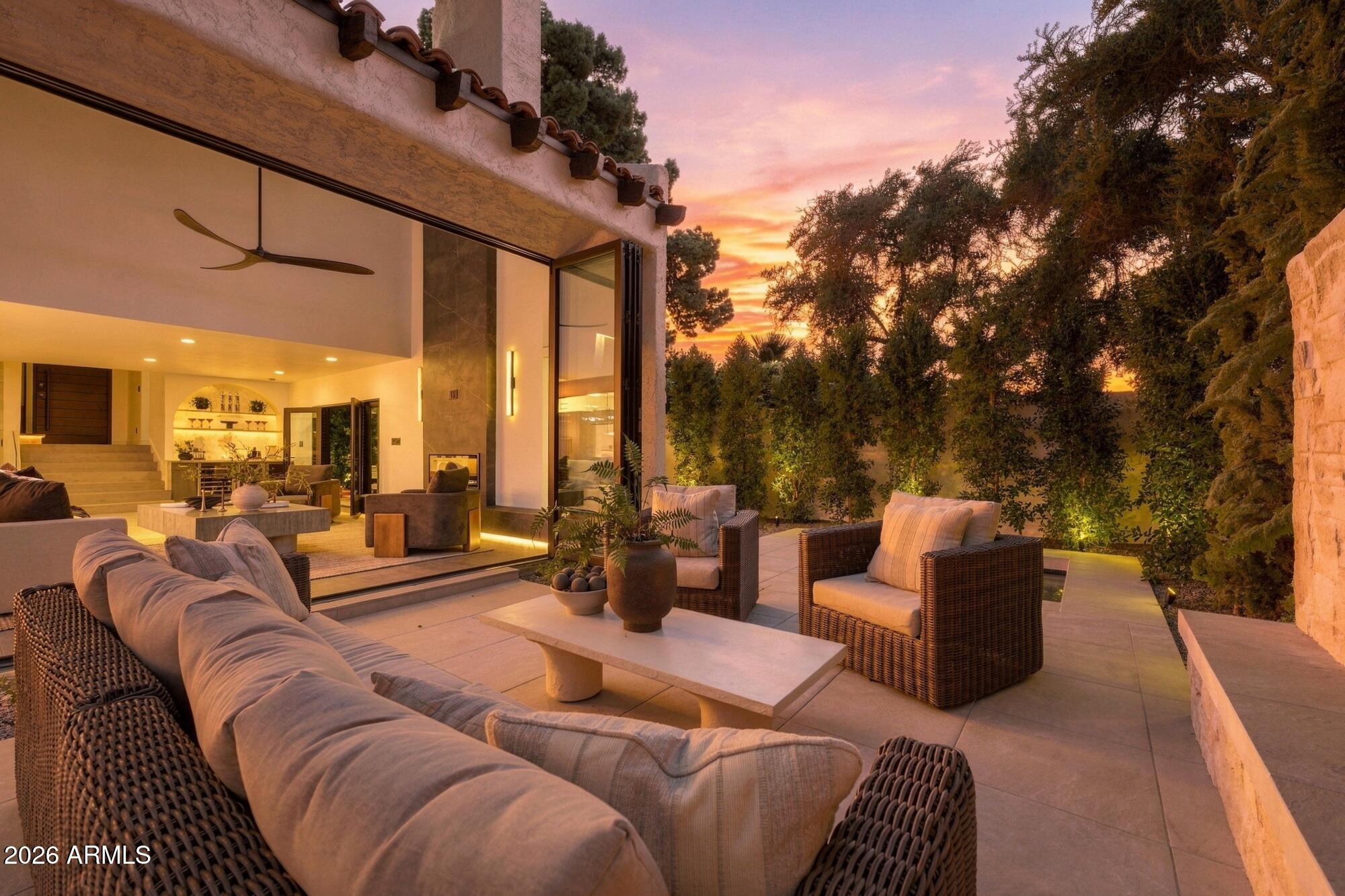 4432 E CAMELBACK Road 120