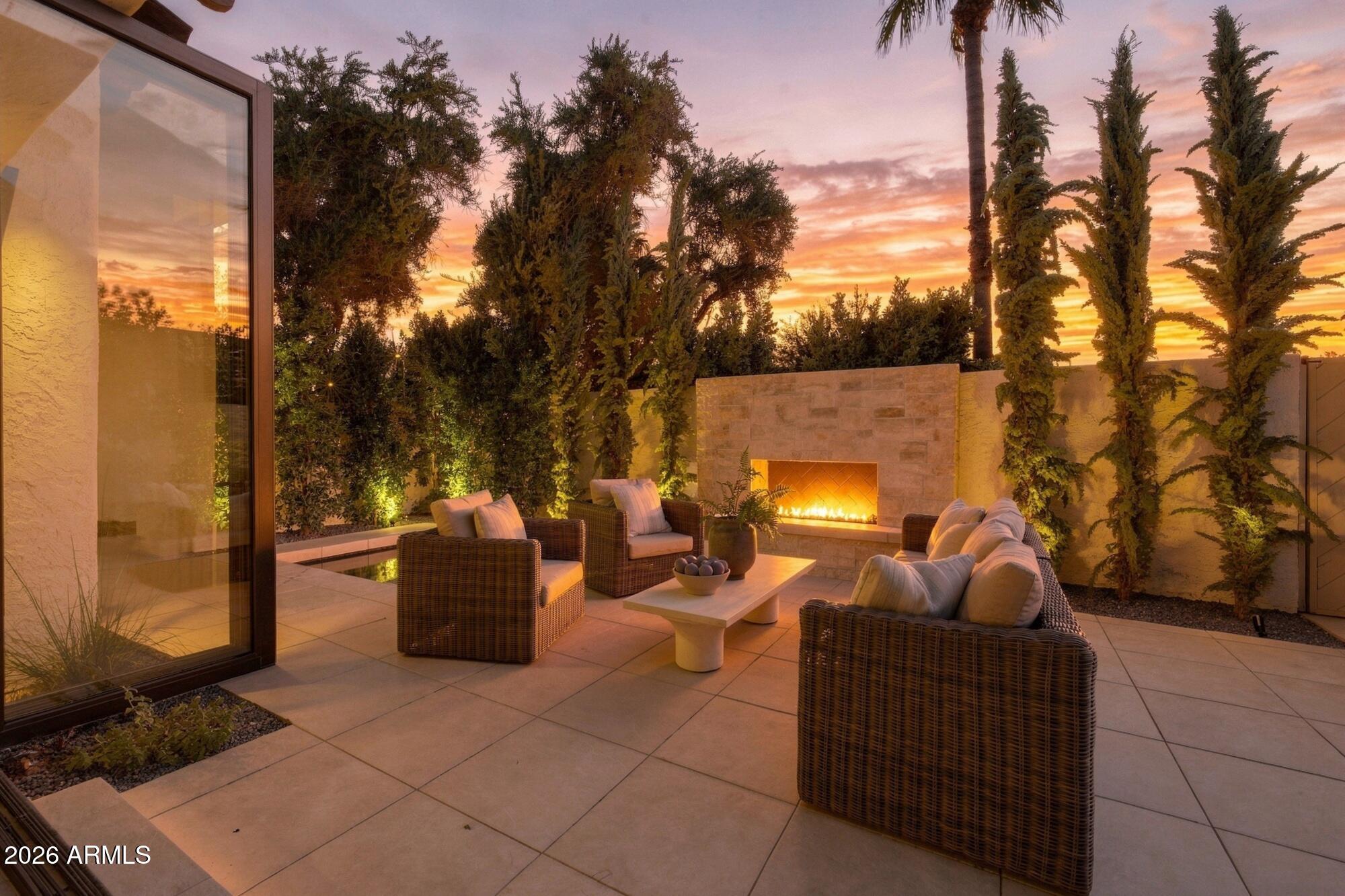 4432 E CAMELBACK Road 120