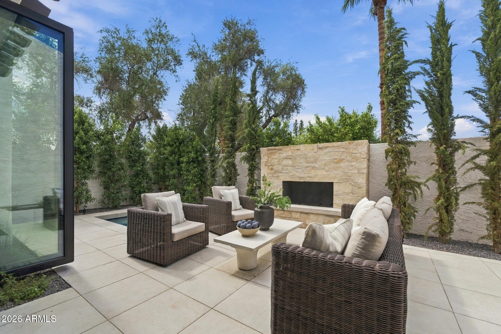 4432 E CAMELBACK Road 120