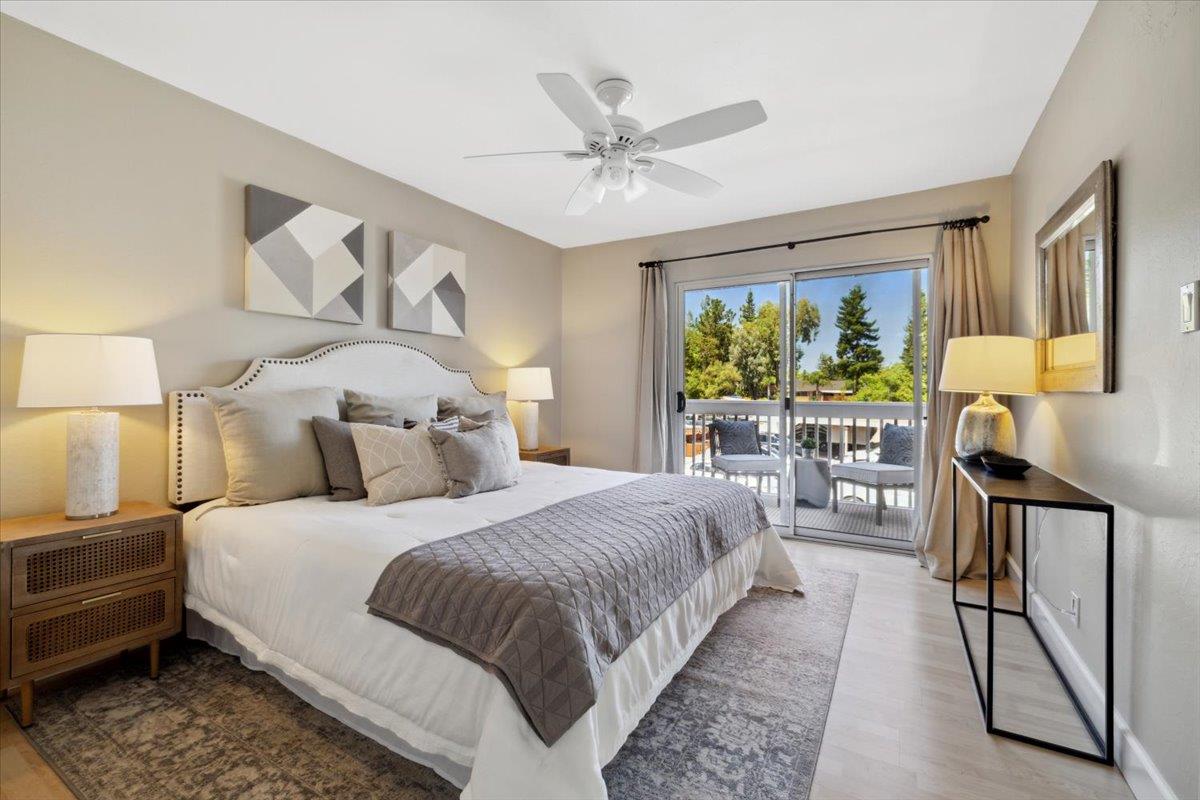 675 Sharon Park DR 313