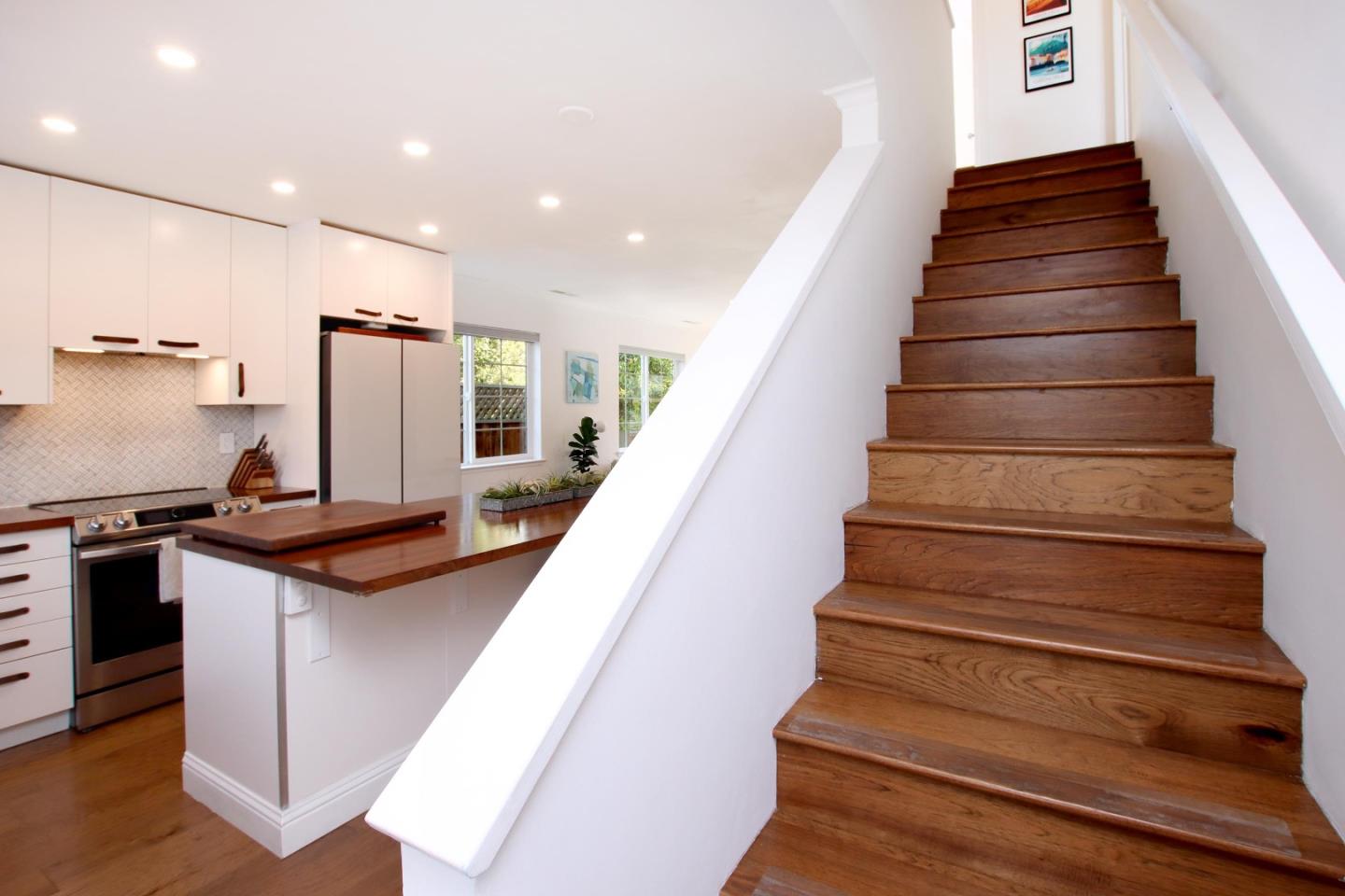 2699 Christine Oaks