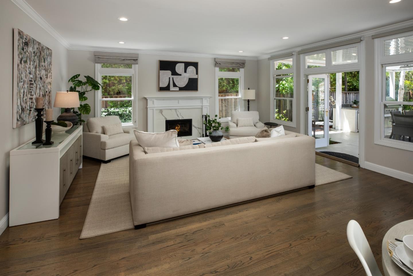 251 Tennyson AVE