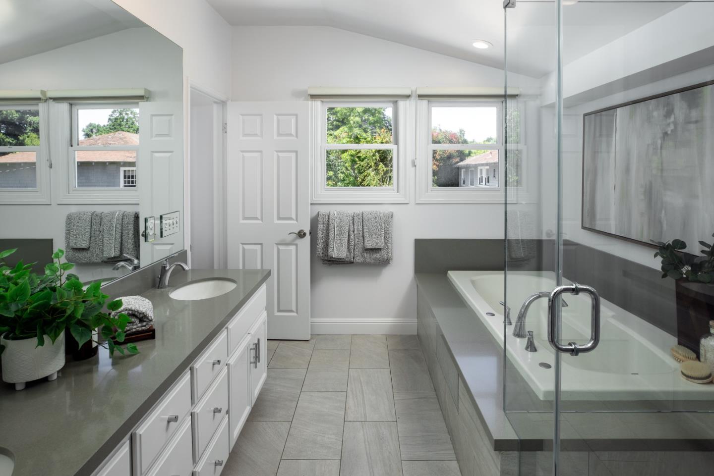 251 Tennyson AVE