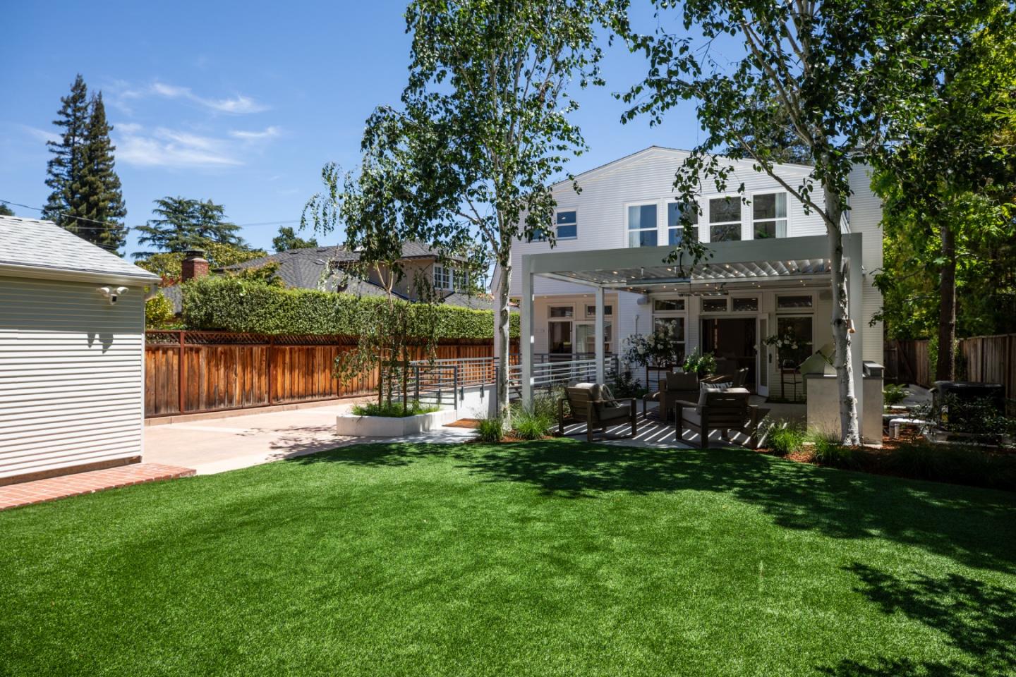 251 Tennyson AVE