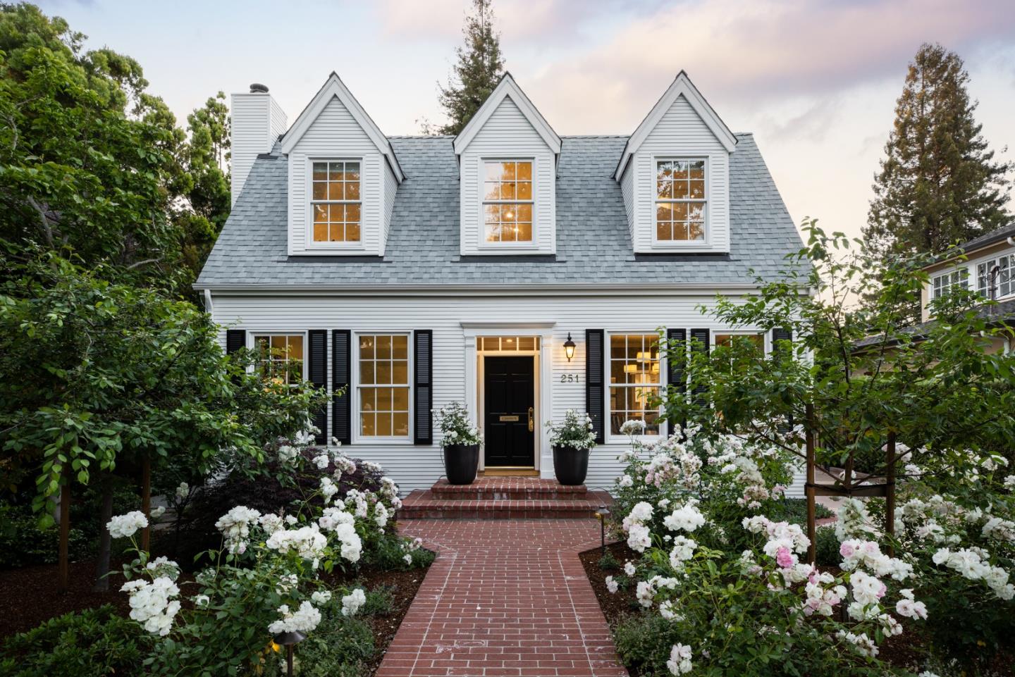 251 Tennyson AVE