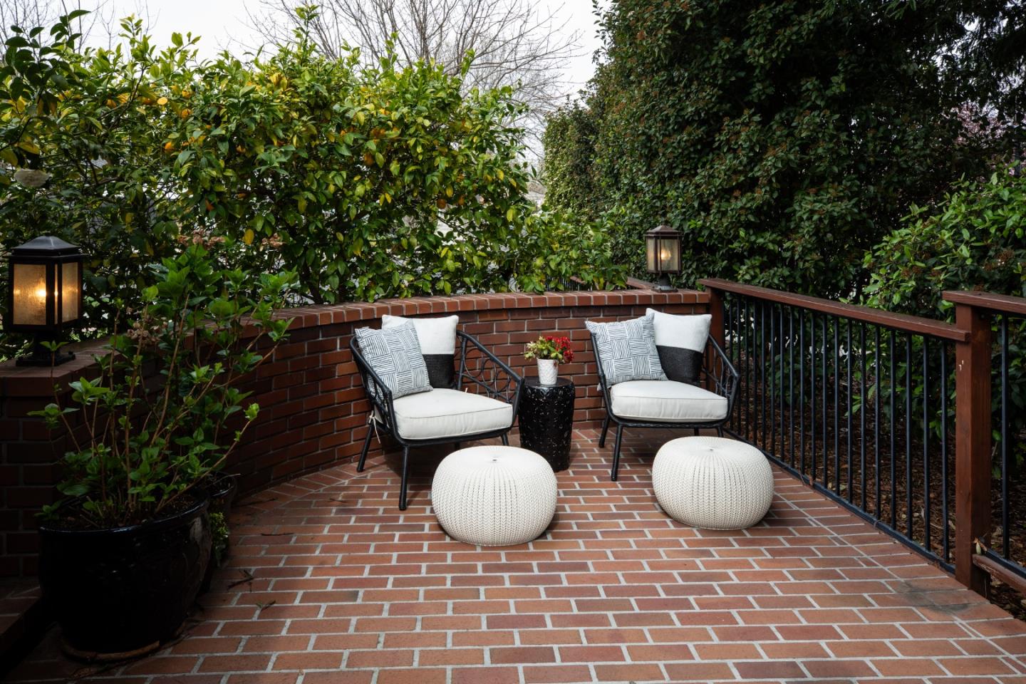 206 Thomas Drive