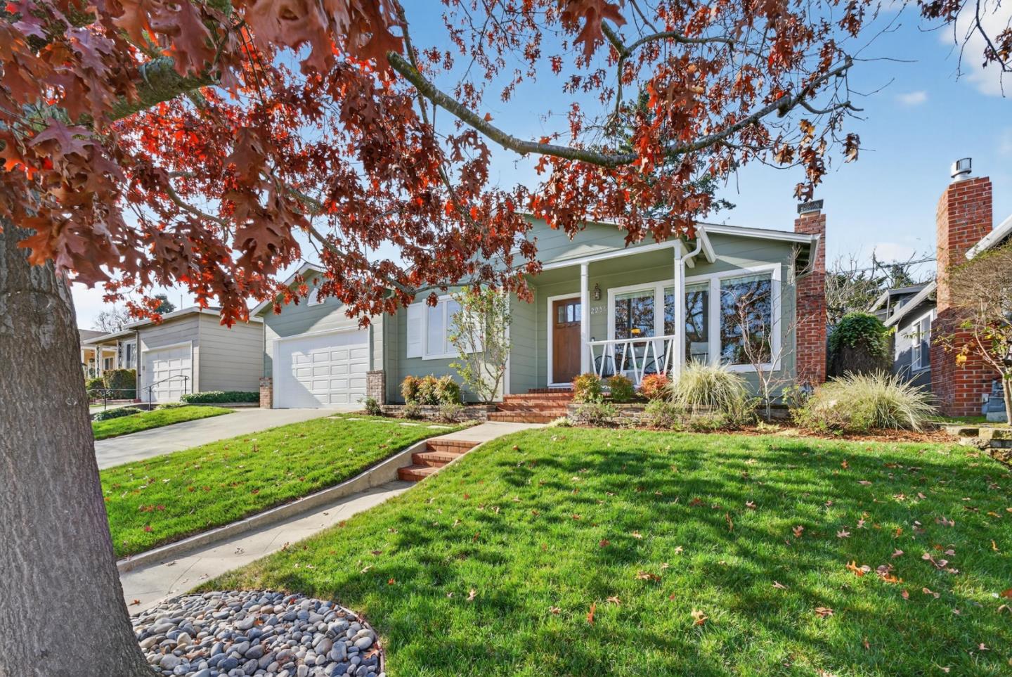 2234 Roosevelt Avenue