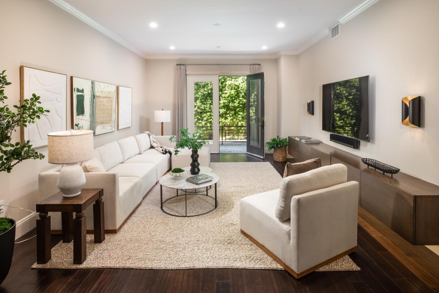 100 1st Street 102