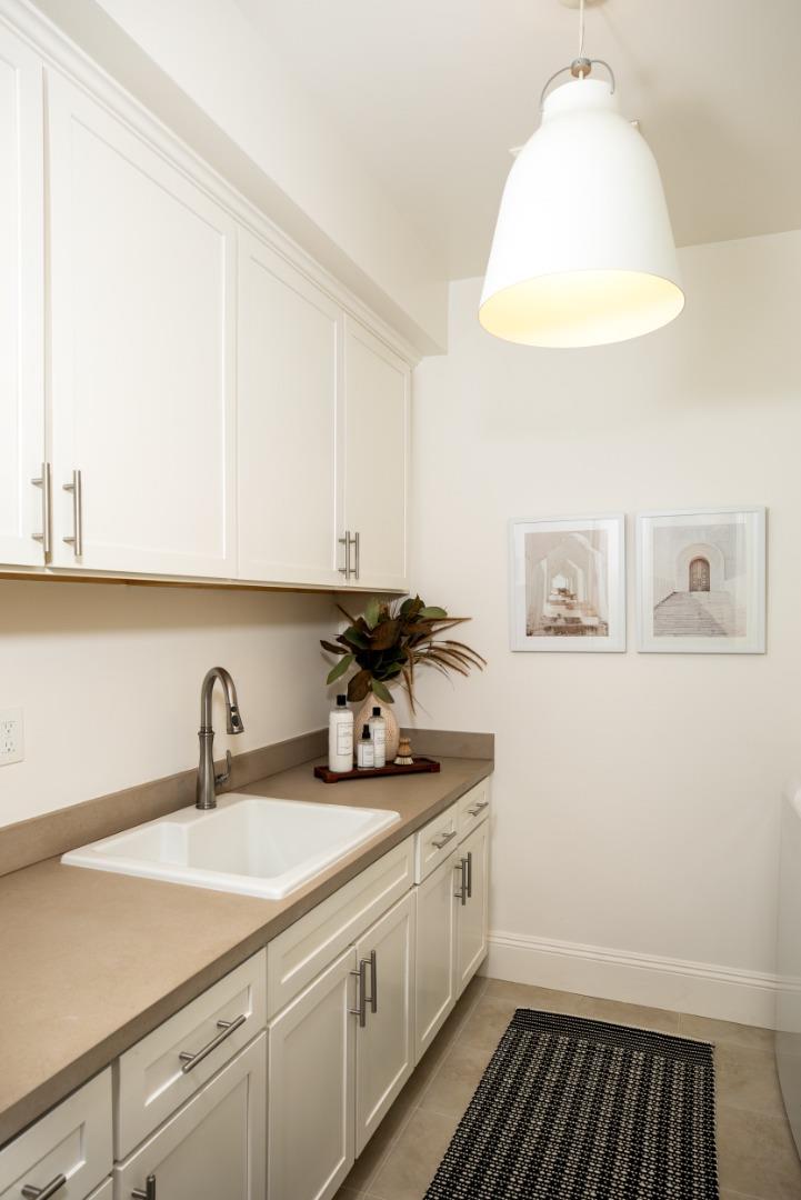 100 1st Street 102