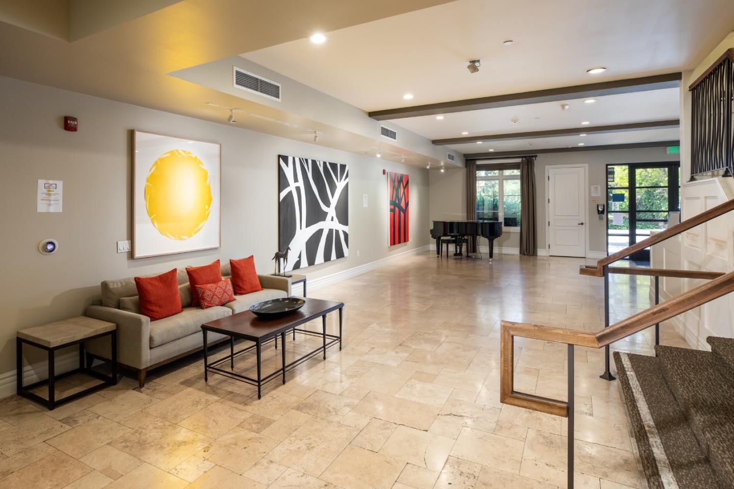 100 1st Street 102