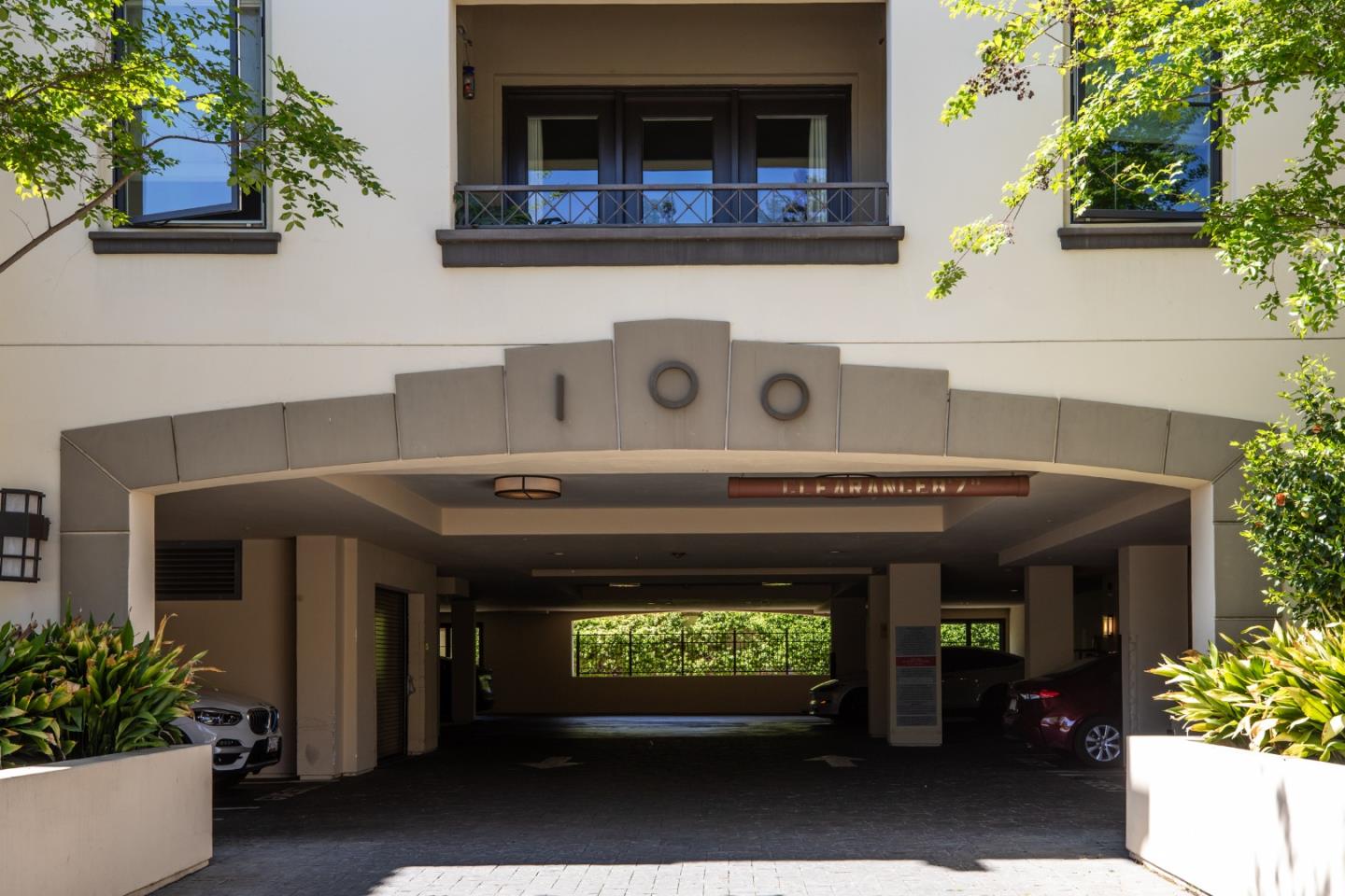 100 1st Street 102