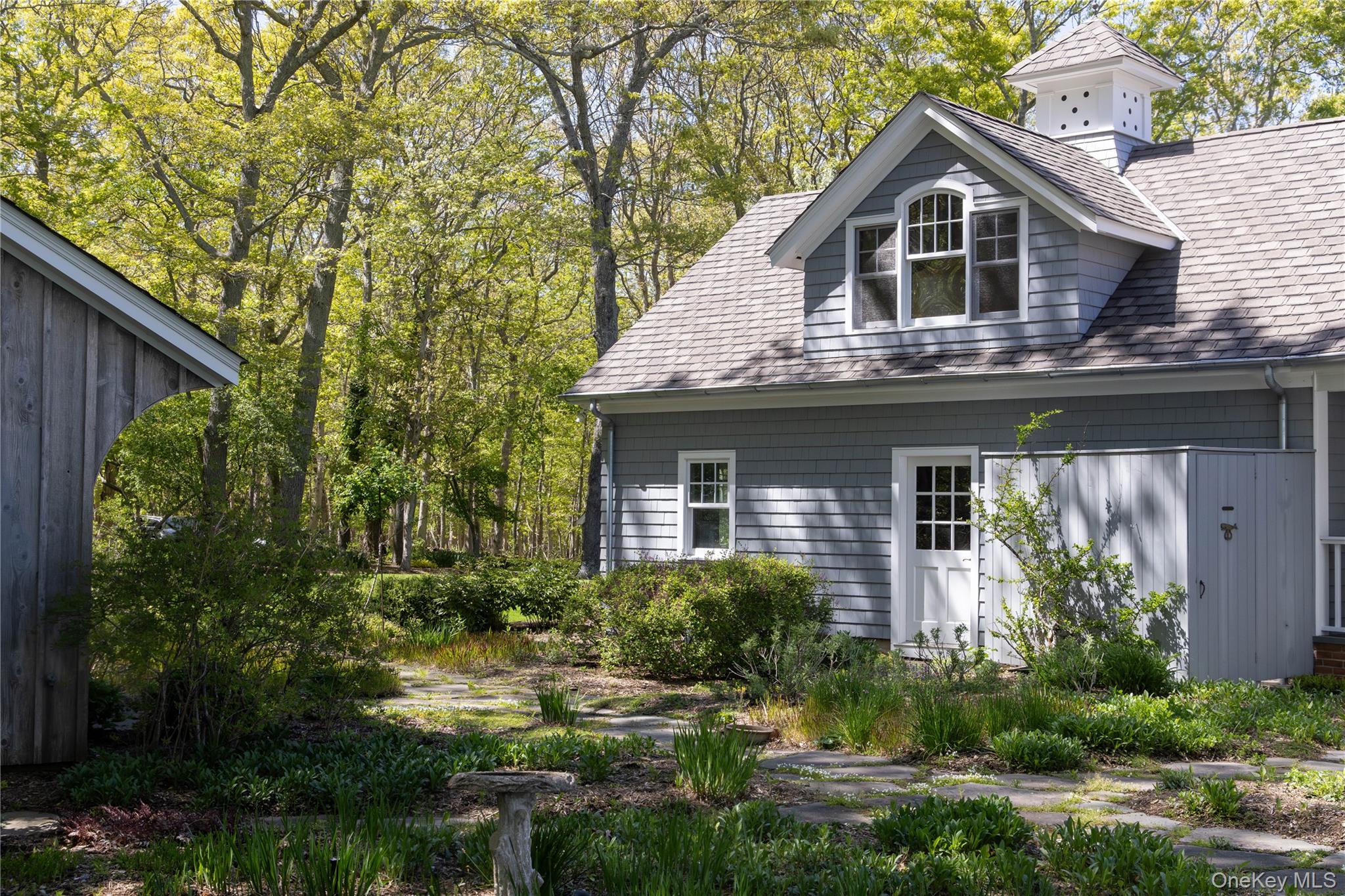5055 New Suffolk Road