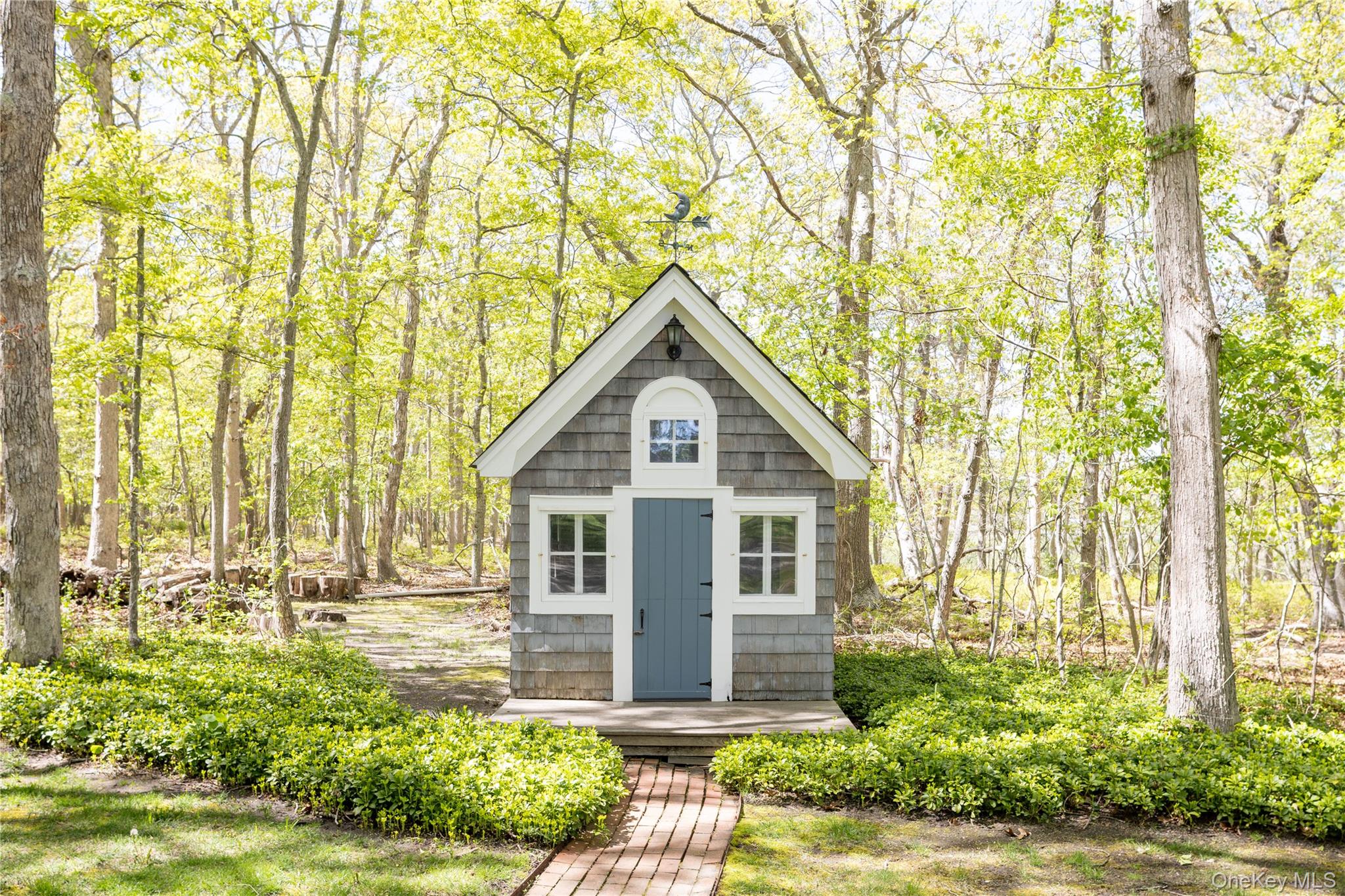 5055 New Suffolk Road