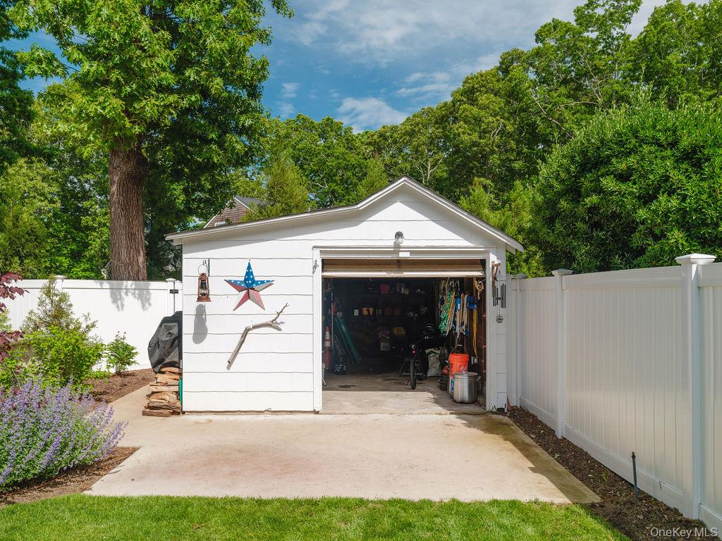 4525 S Harbor Road