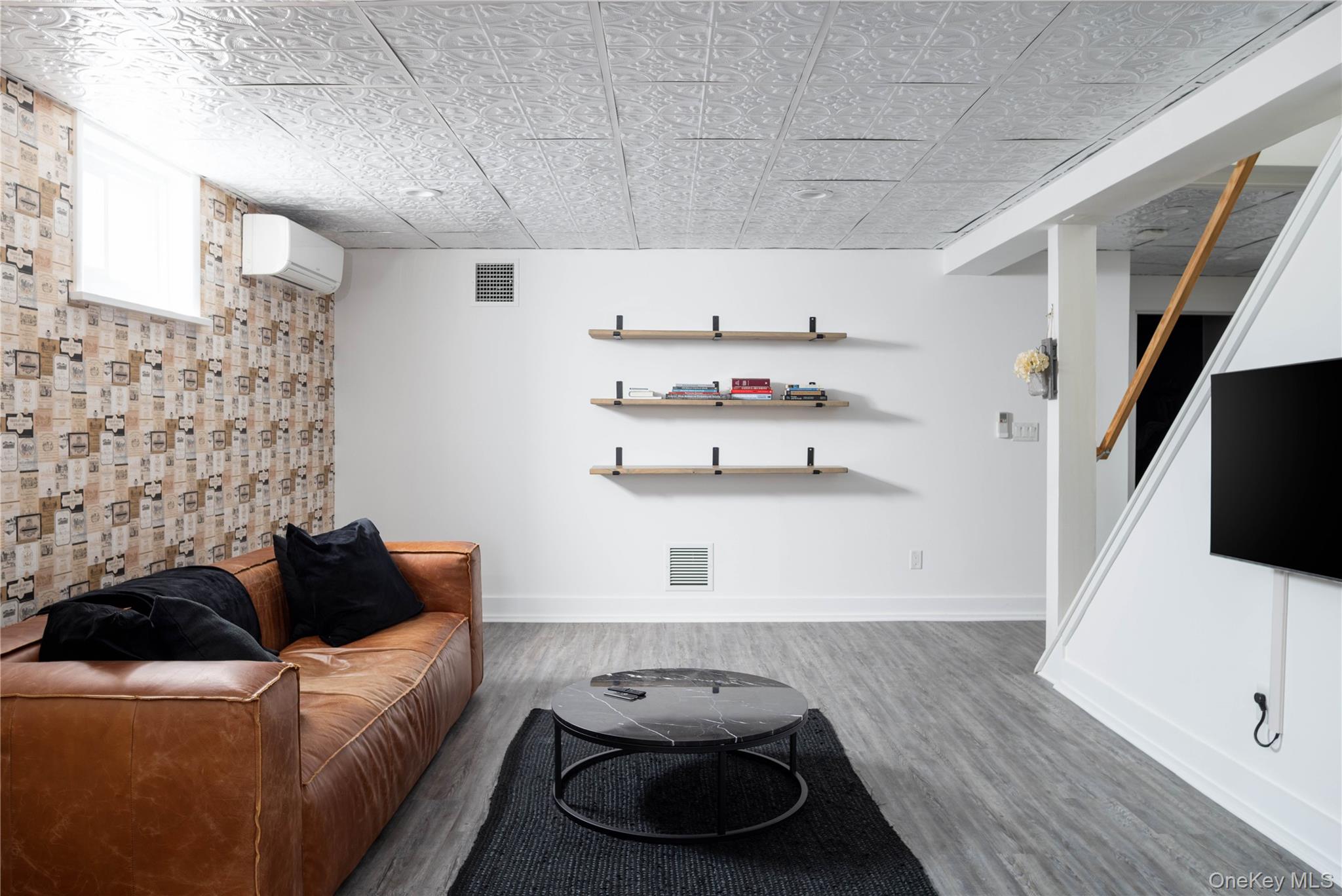 405 Birch Lane