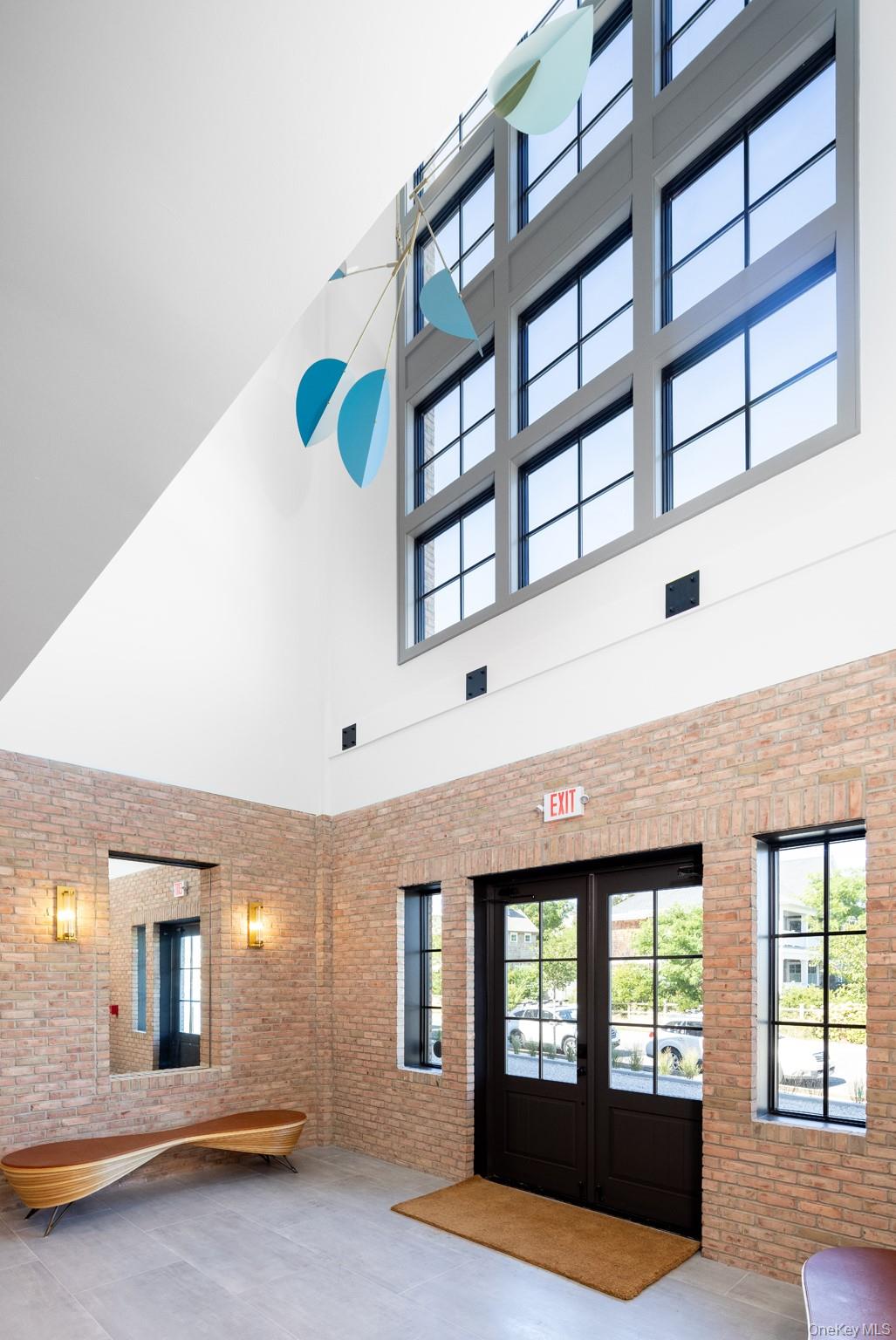 123 Sterling Avenue Unit: 8