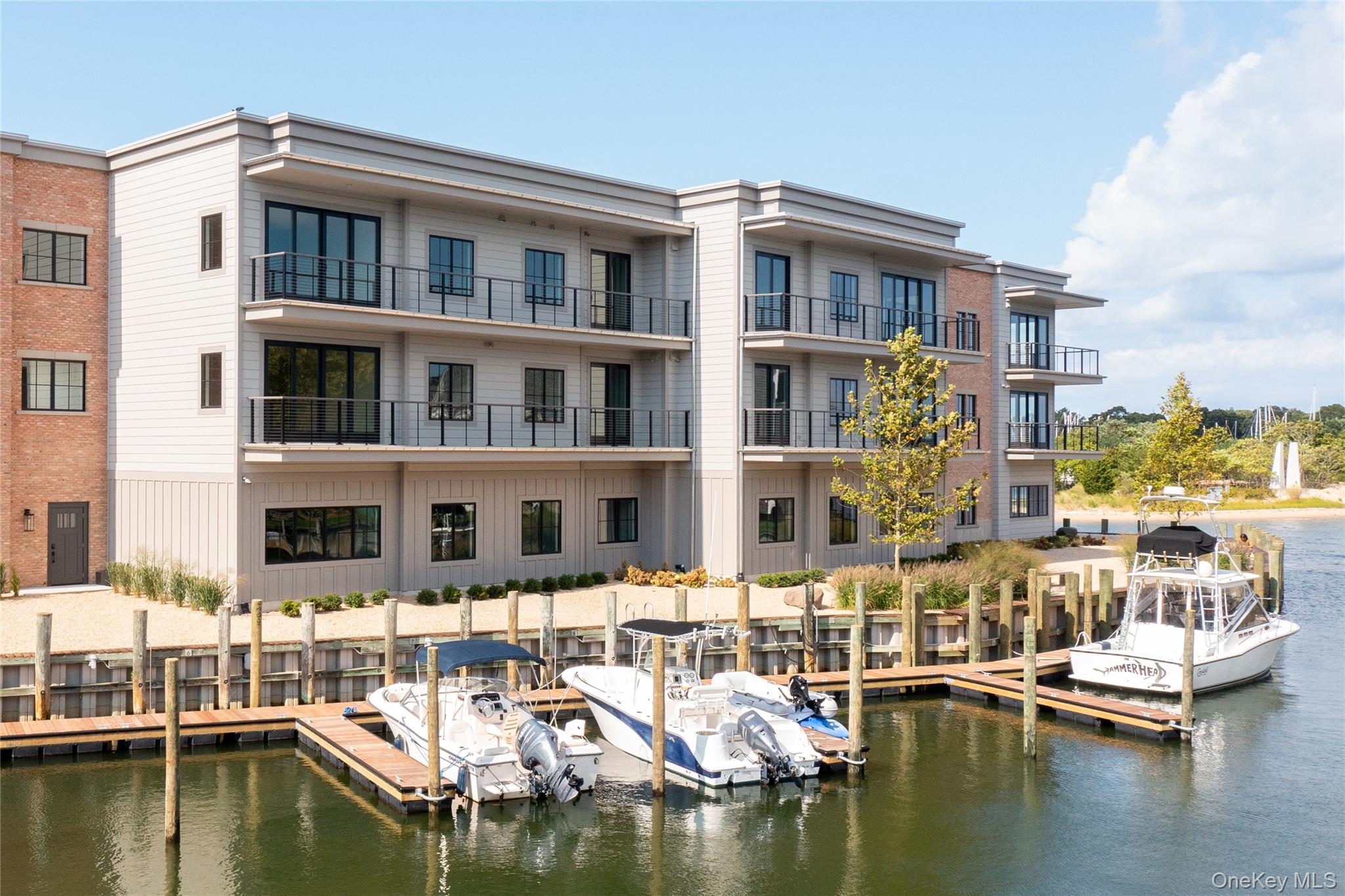 123 Sterling Avenue Unit: 8
