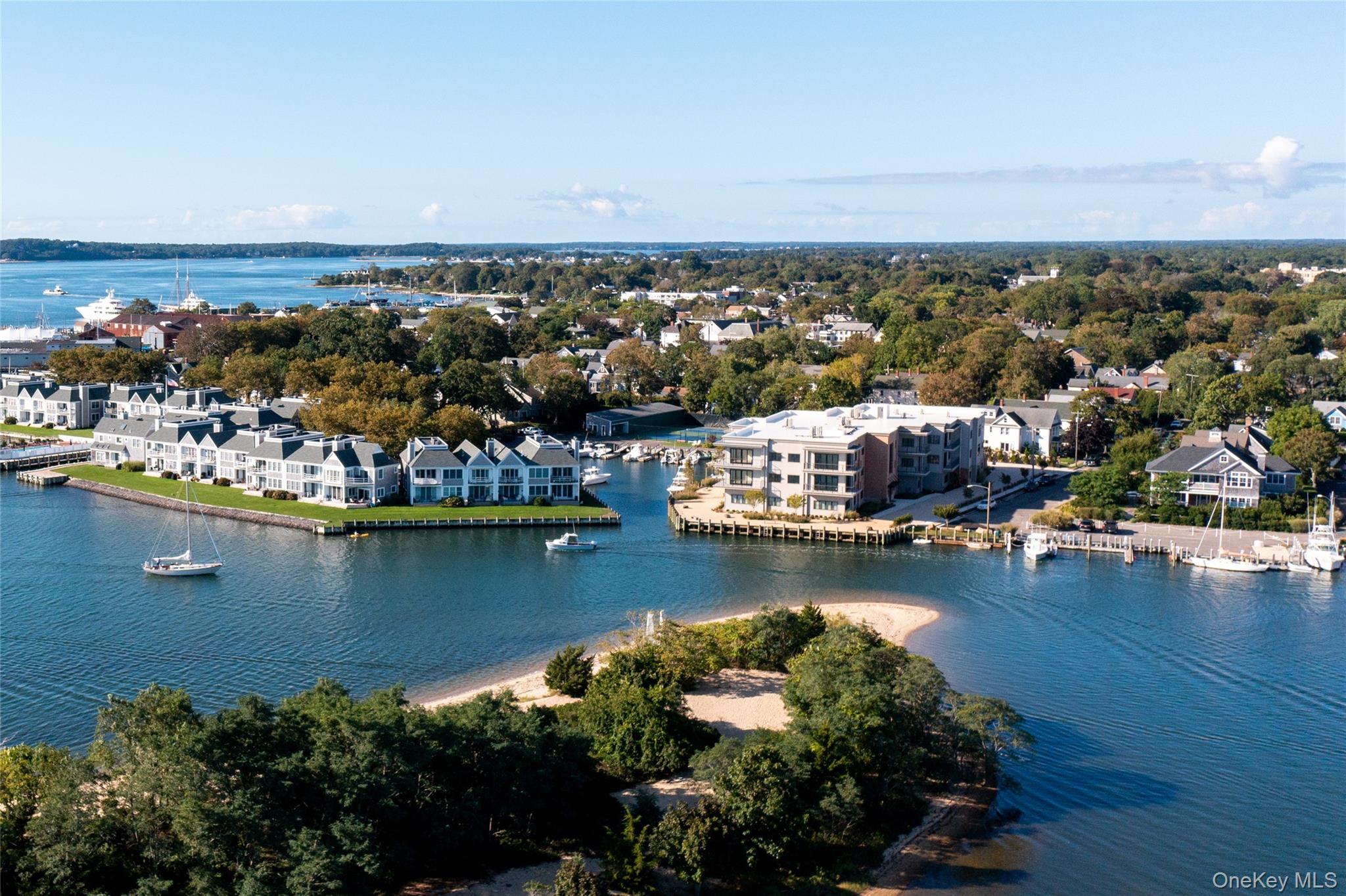 123 Sterling Avenue Unit: 8