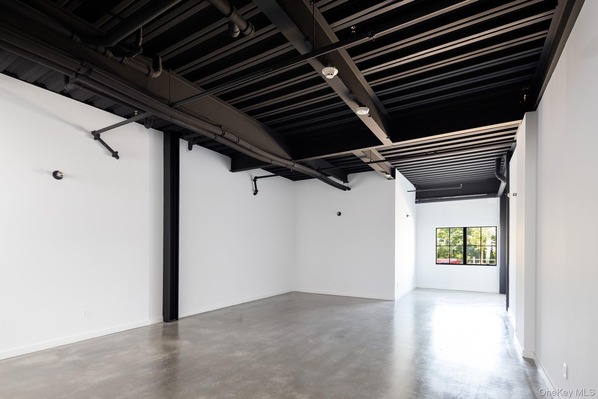 123 Sterling Avenue Unit: 8