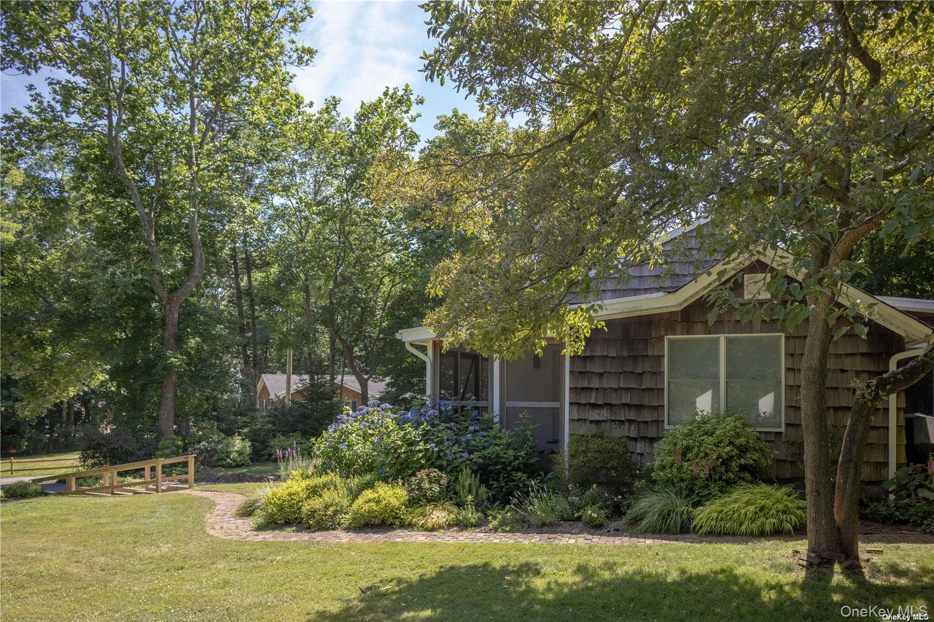 2955 Hyatt Road