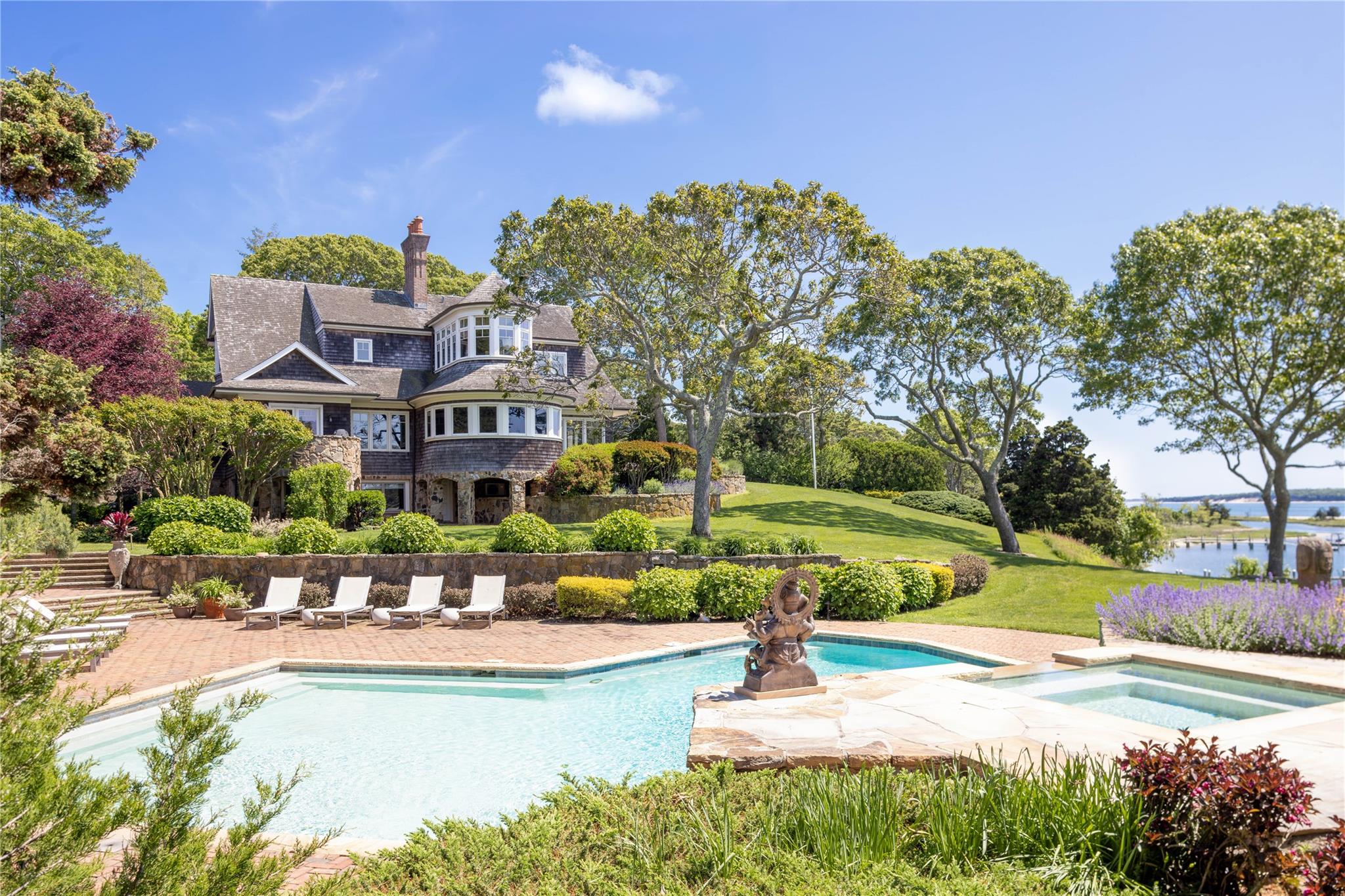 1350 W Cove Road