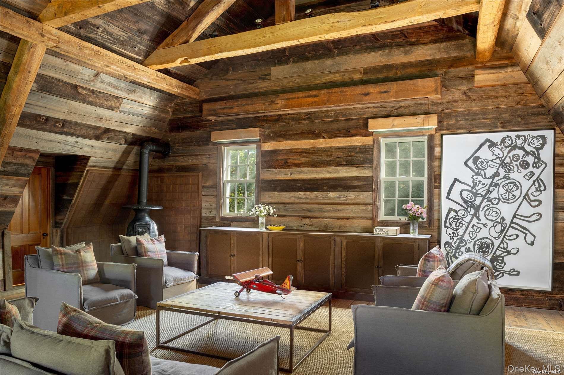 12120 New Suffolk Avenue