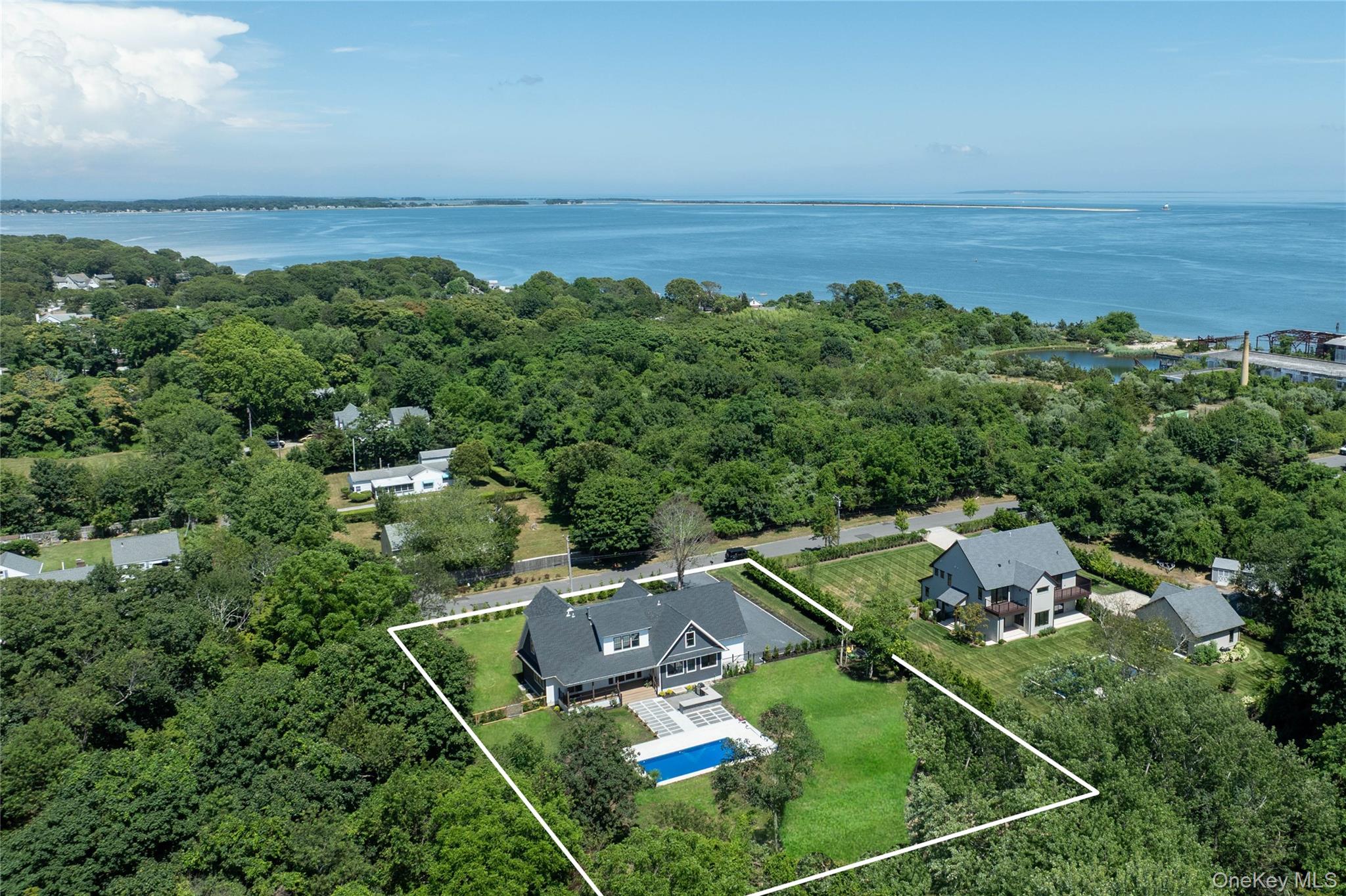 2060 Shipyard Lane