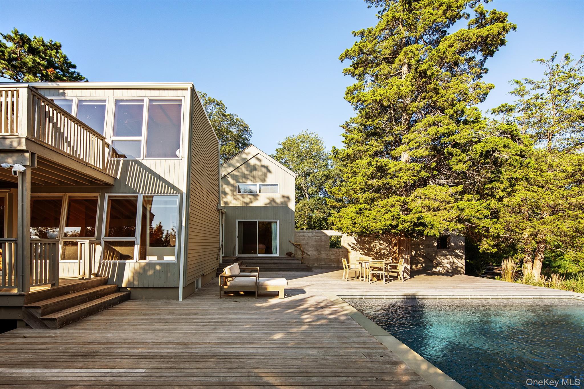 55 Knollwood Lane