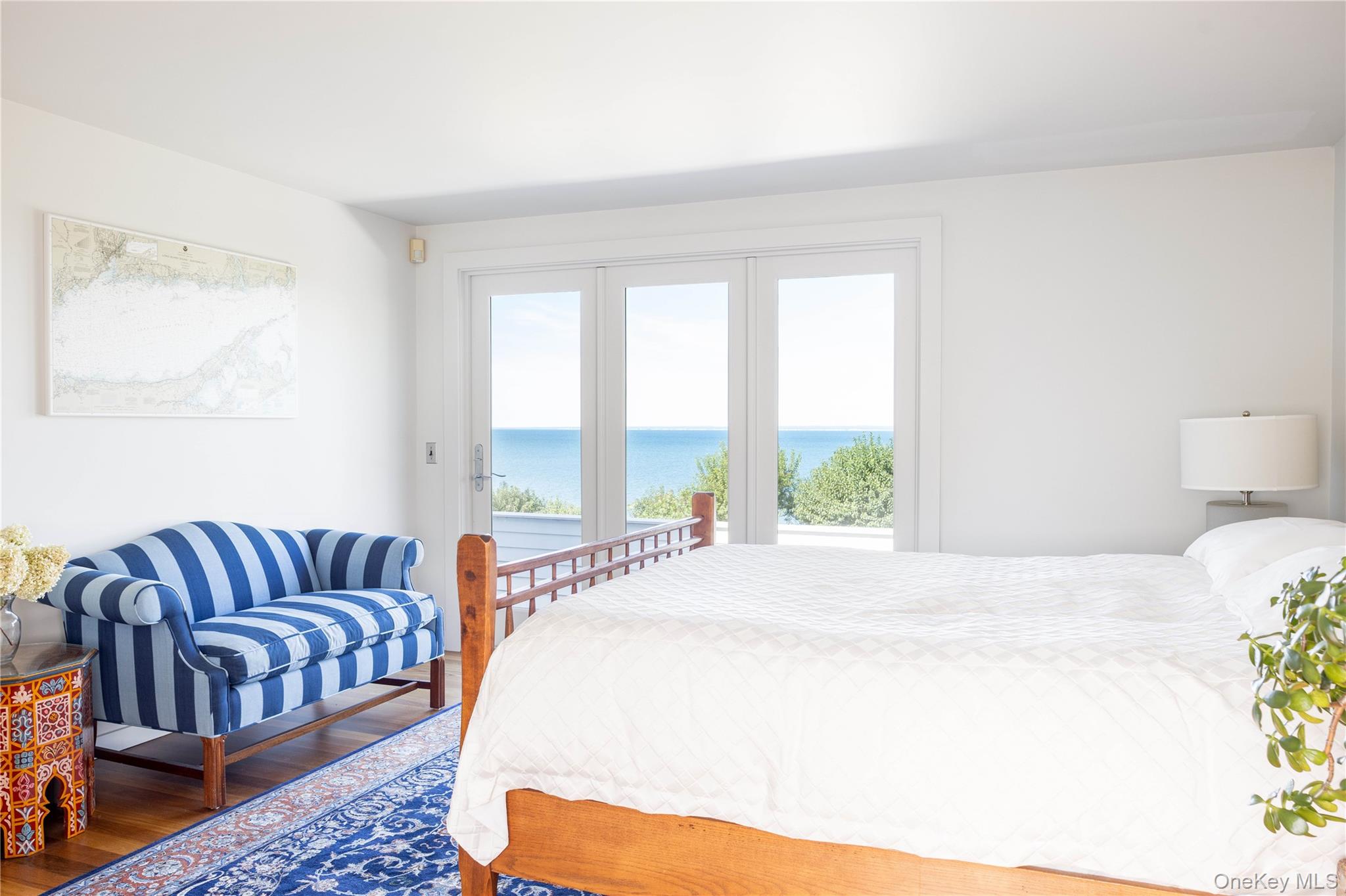 900 N View Drive