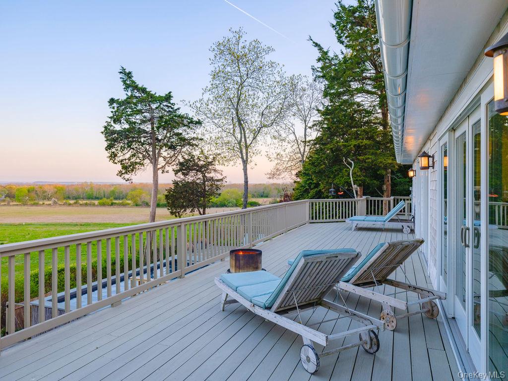 255 S View Drive