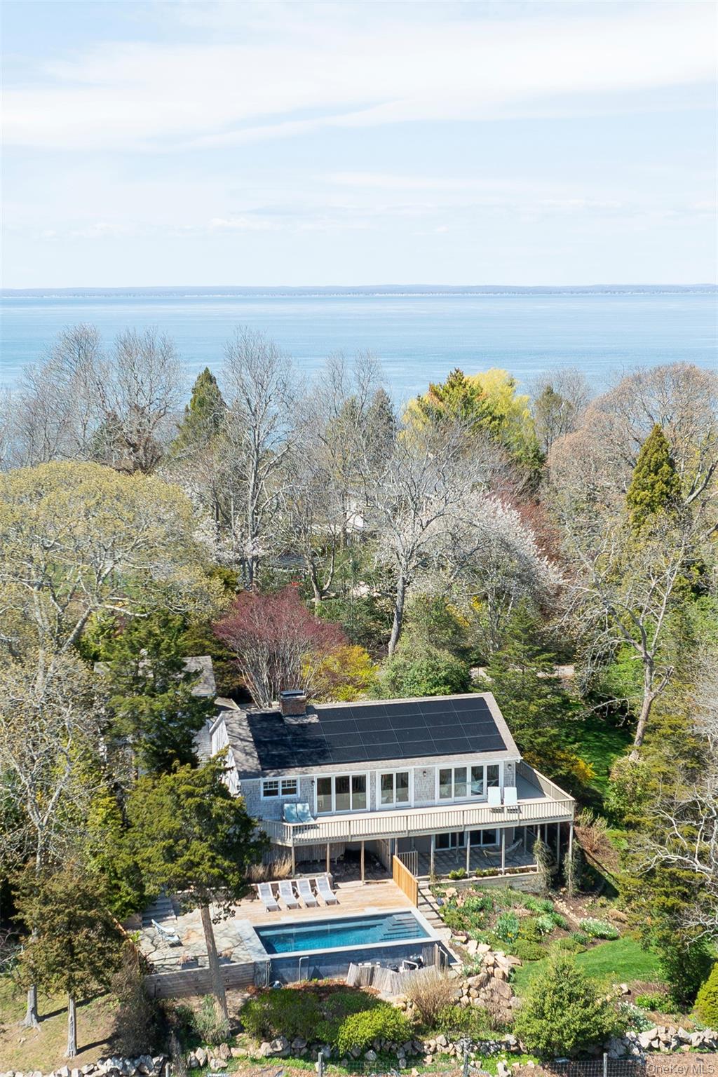 255 S View Drive
