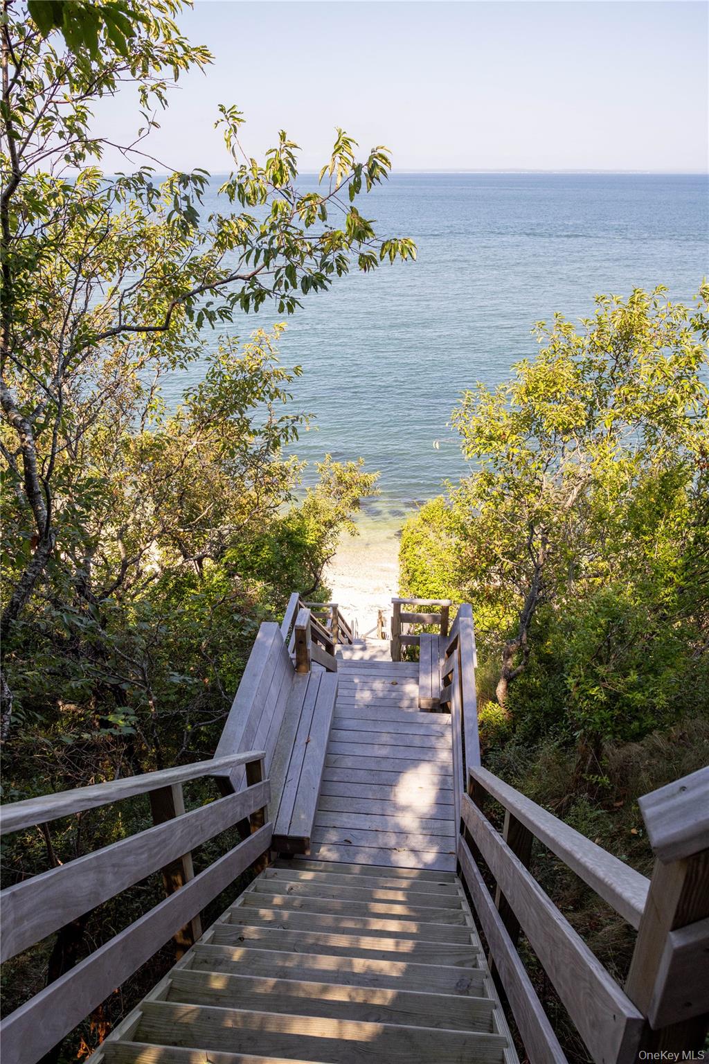 255 S View Drive
