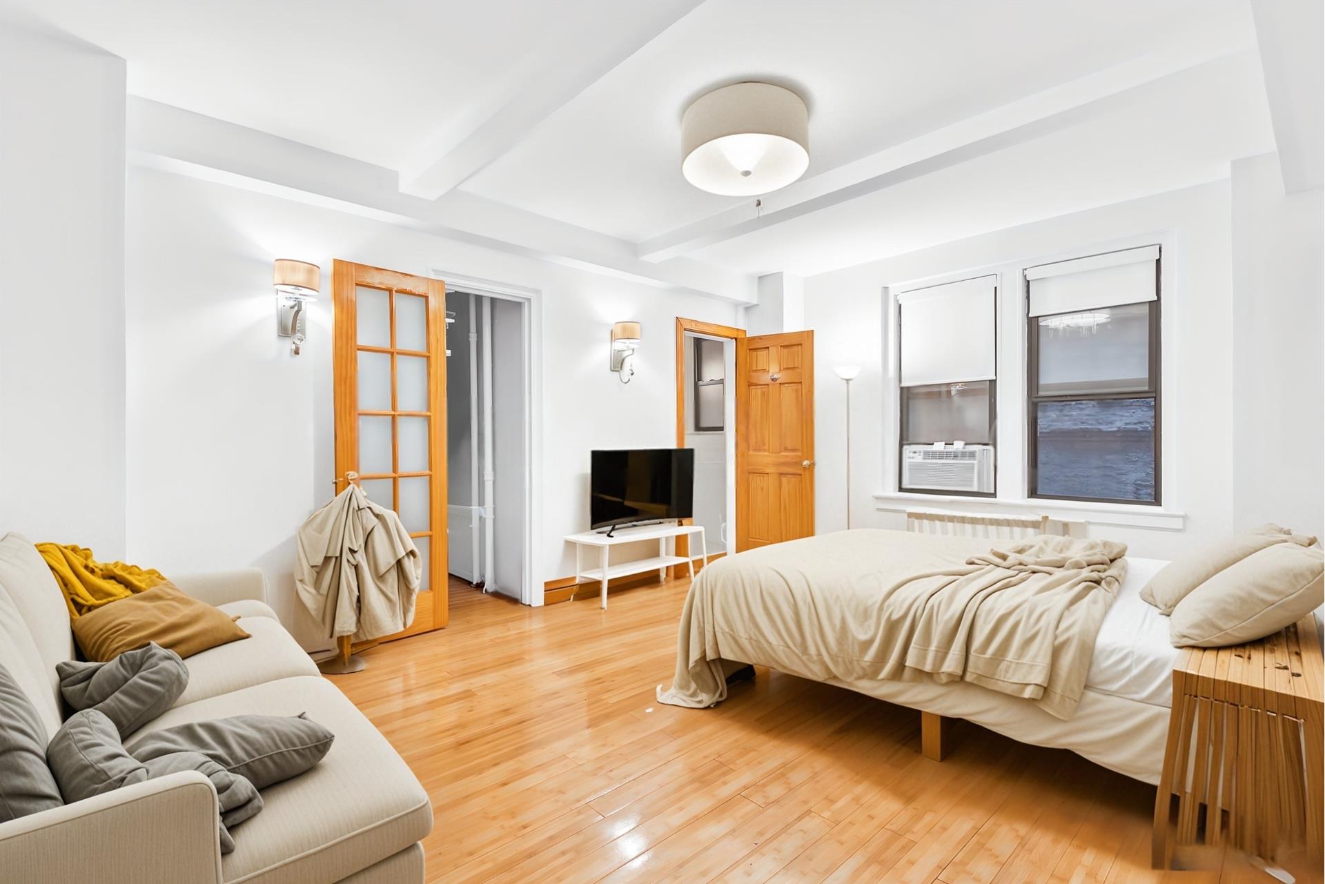 321 E 54TH Street 2J