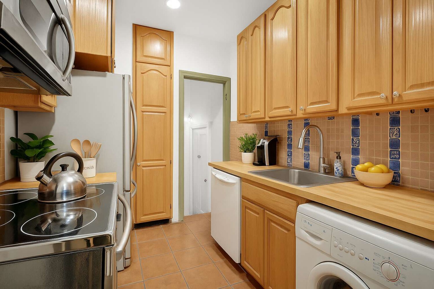 49 E 96TH Street C1