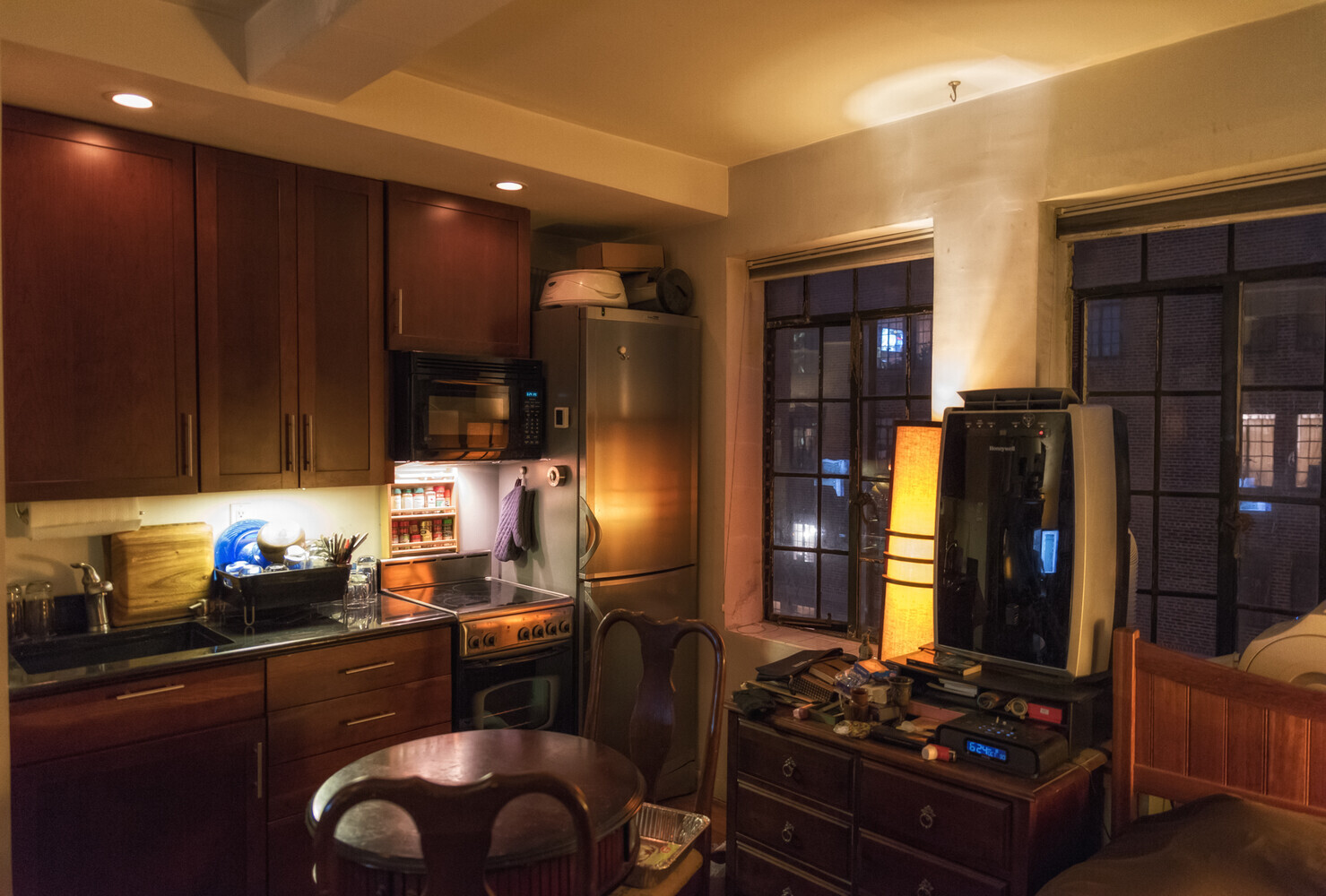 25 TUDOR CITY Place 621