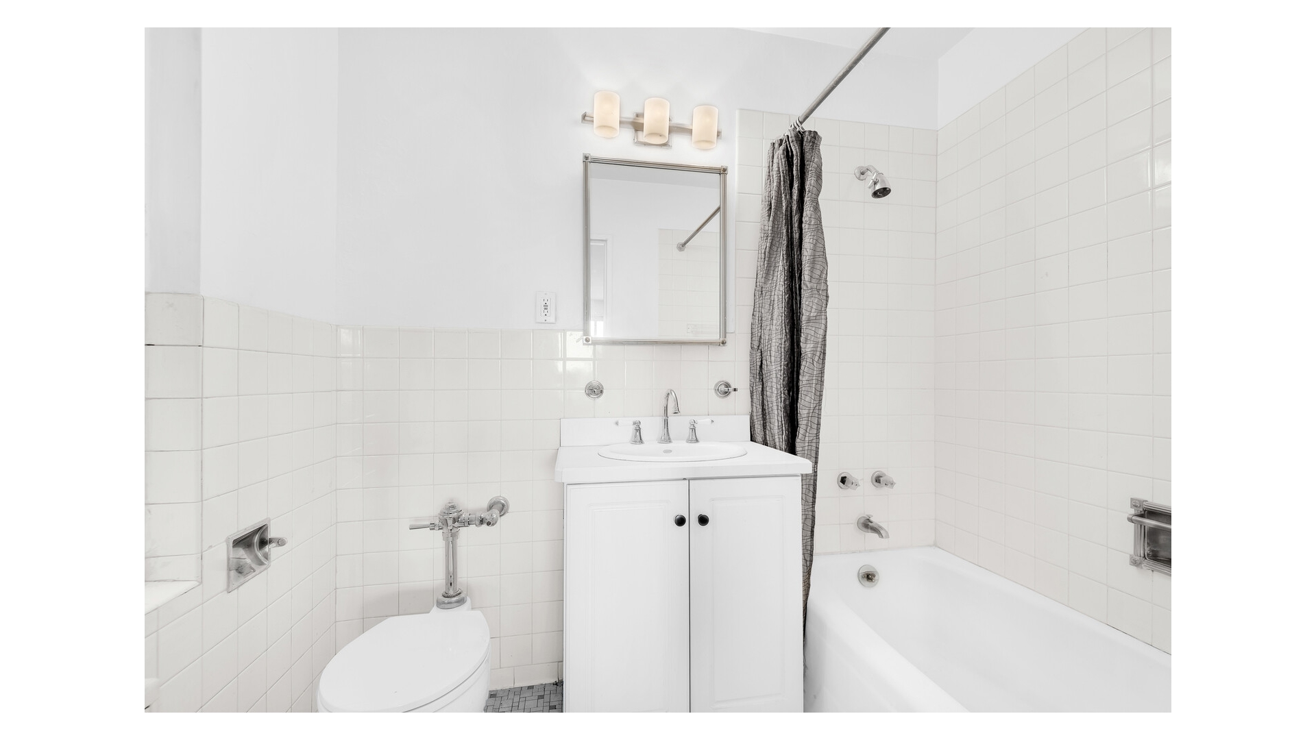 530 E 72ND Street 3F