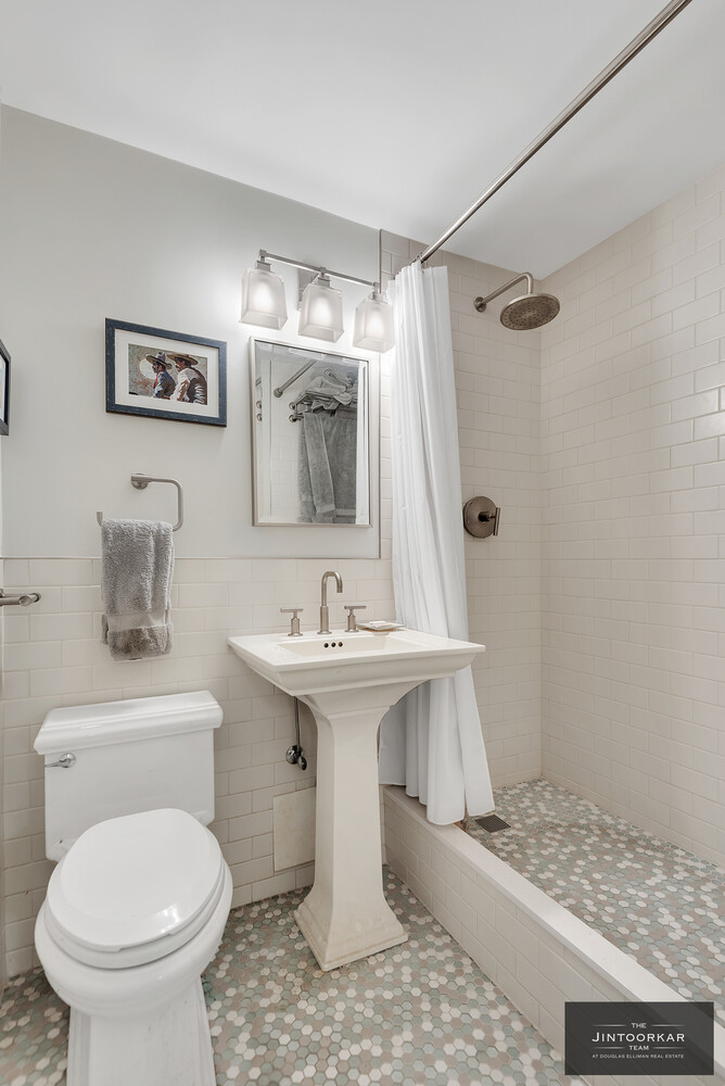 160 E 91ST Street B3