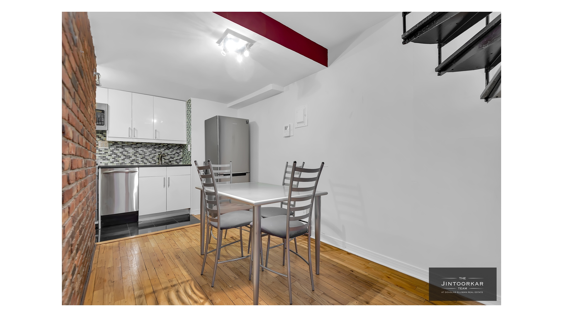 160 E 26TH Street 2F