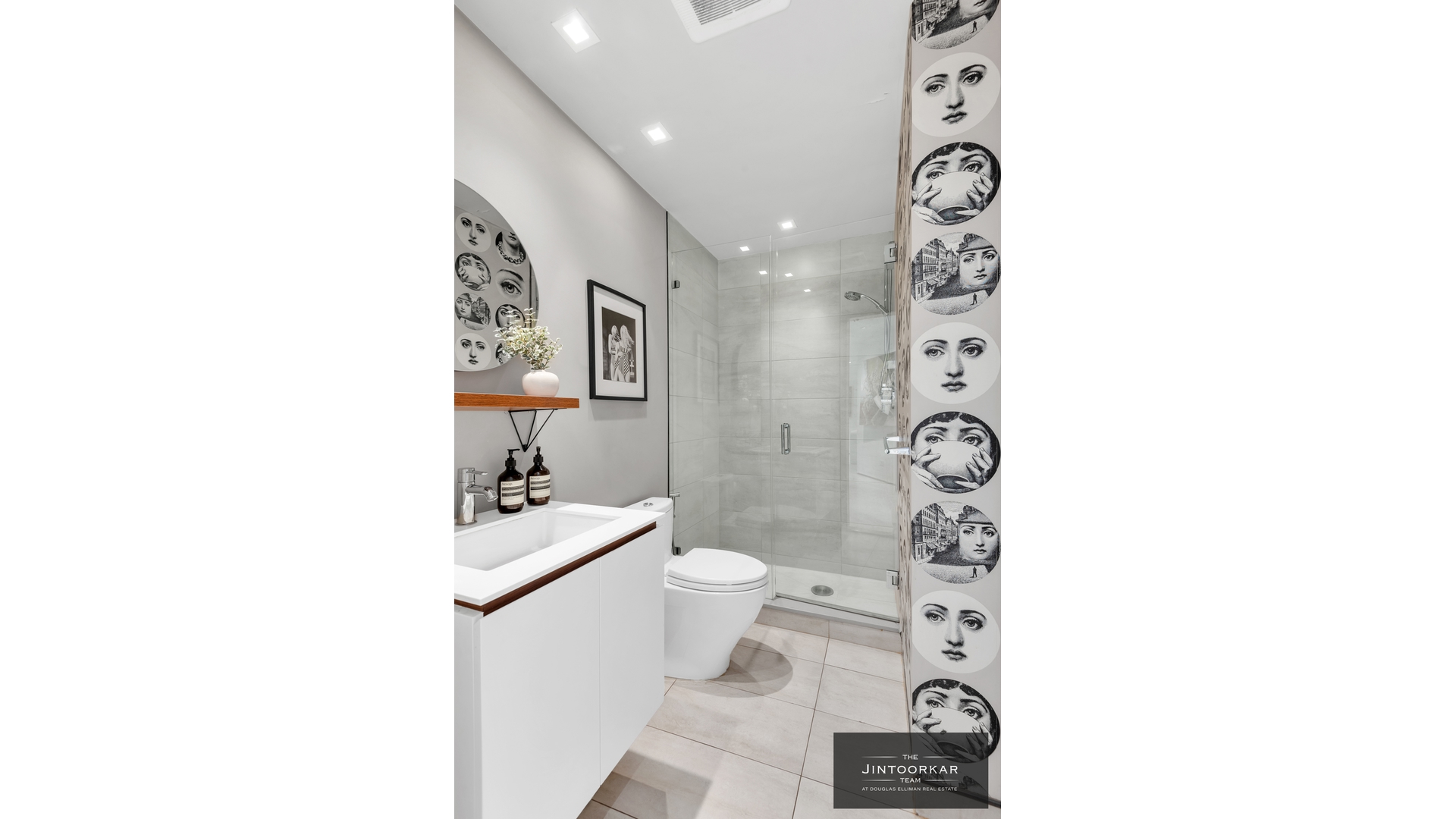 152 W 58TH Street PH8