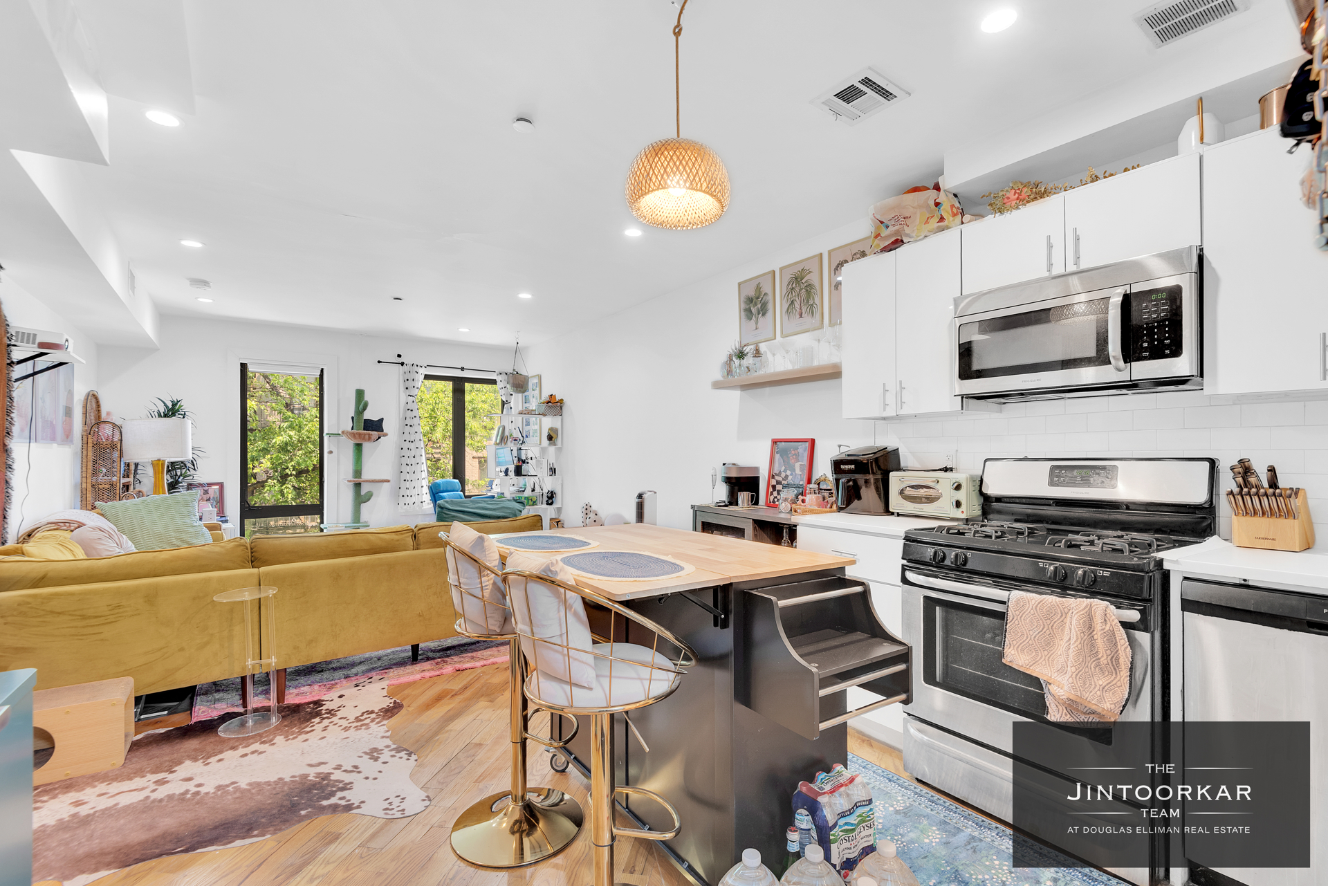 201 CHAUNCEY Street