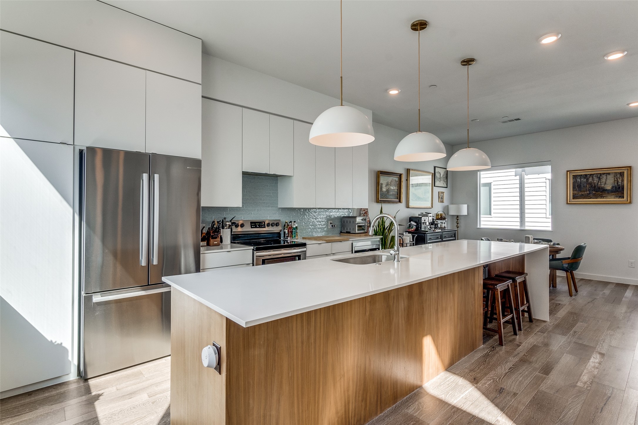 5020 Bryan Street Unit: 304