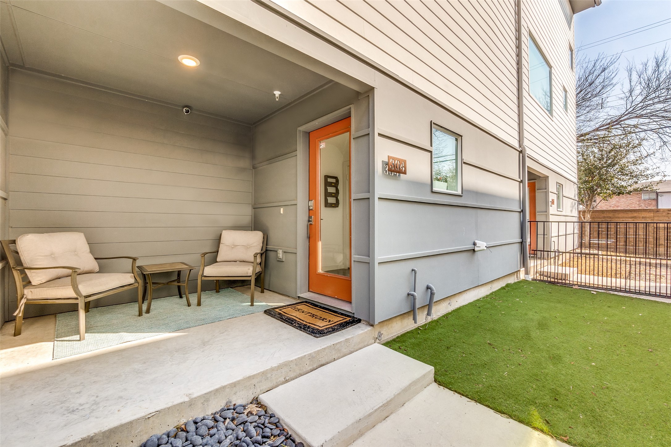 5020 Bryan Street Unit: 304