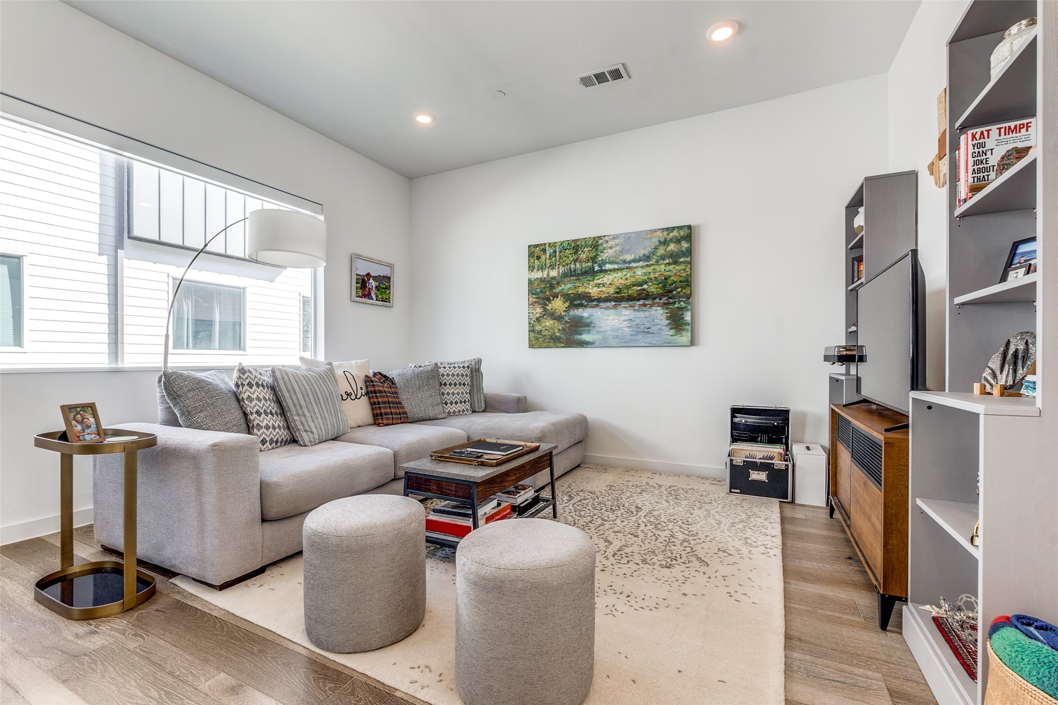 5020 Bryan Street Unit: 304