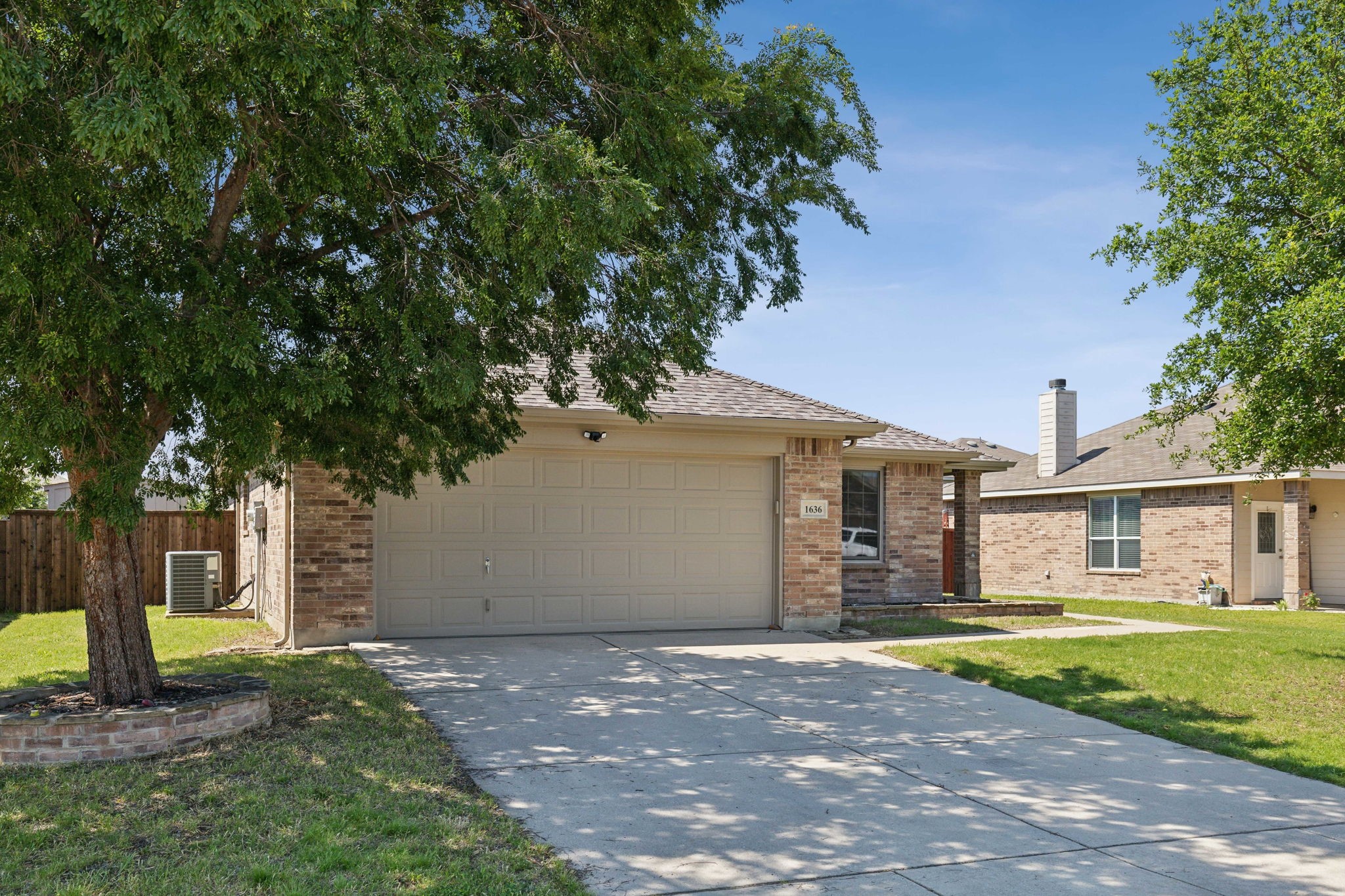 1636 Dream Catcher Way